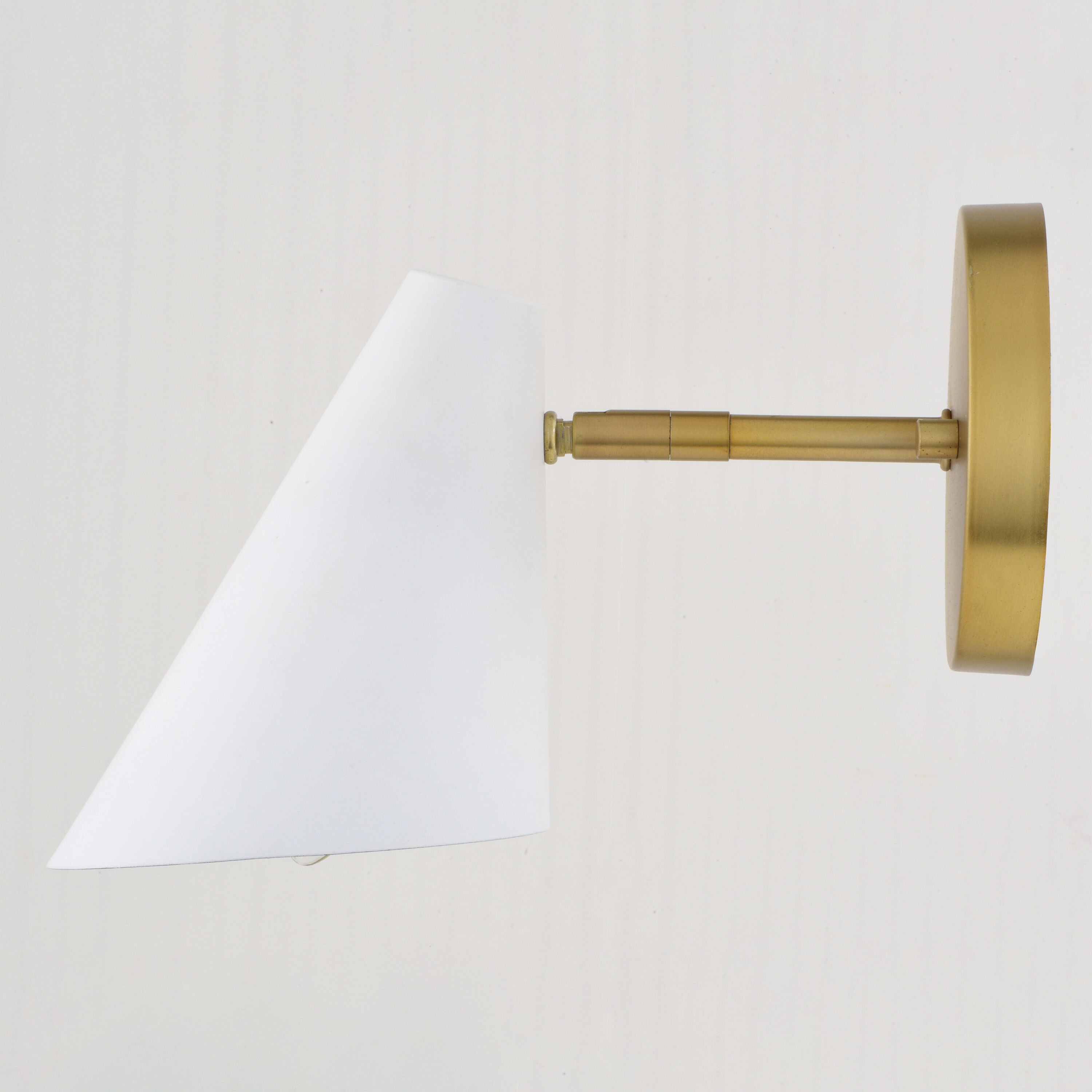 Pryce Wall Sconce Wall Light