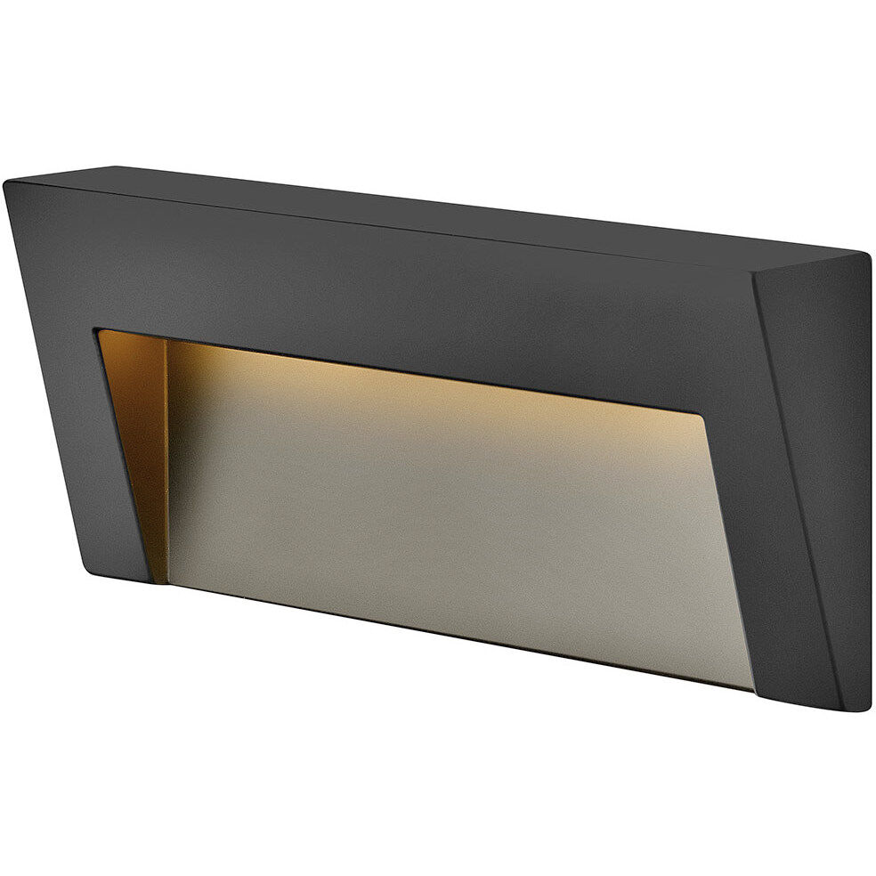 Taper 12v 2.50 watt Bronze Landscape Deck Sconce, Horizontal