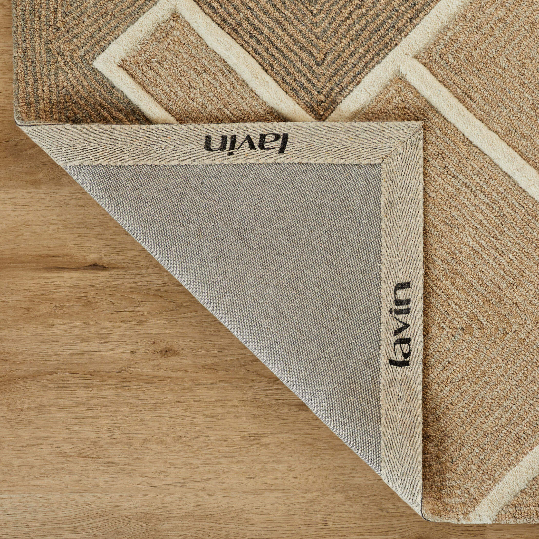 Sachin 36 X 24 inch Grey/ Neutral Rug in 2 x 3