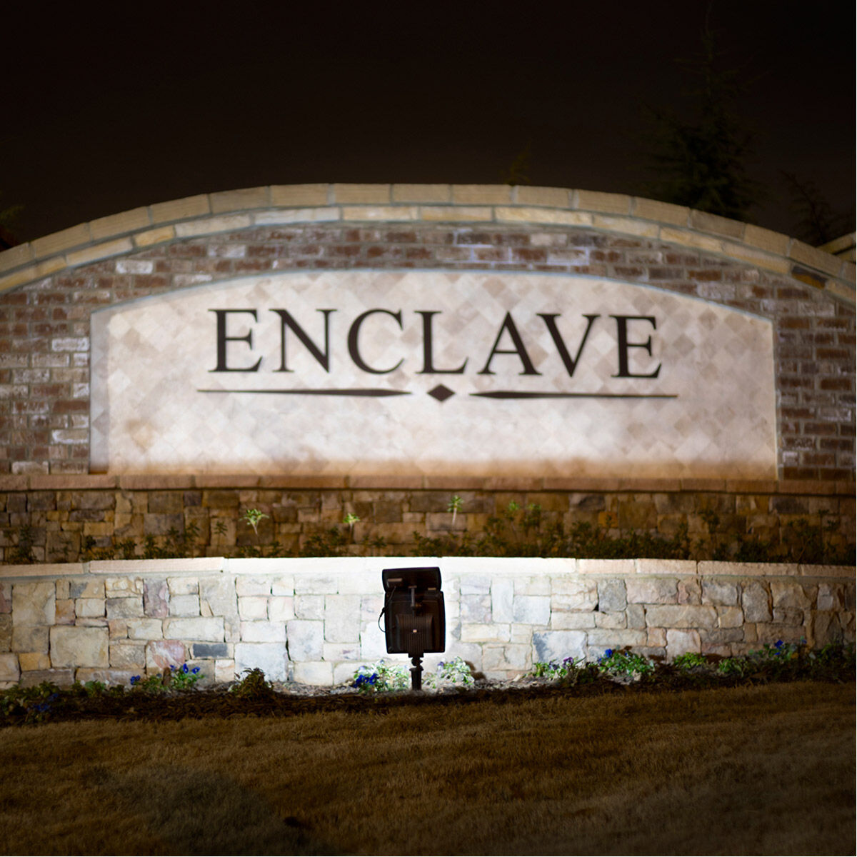 Christopher 33.00 watt Black Landscape Flood Light, Solar