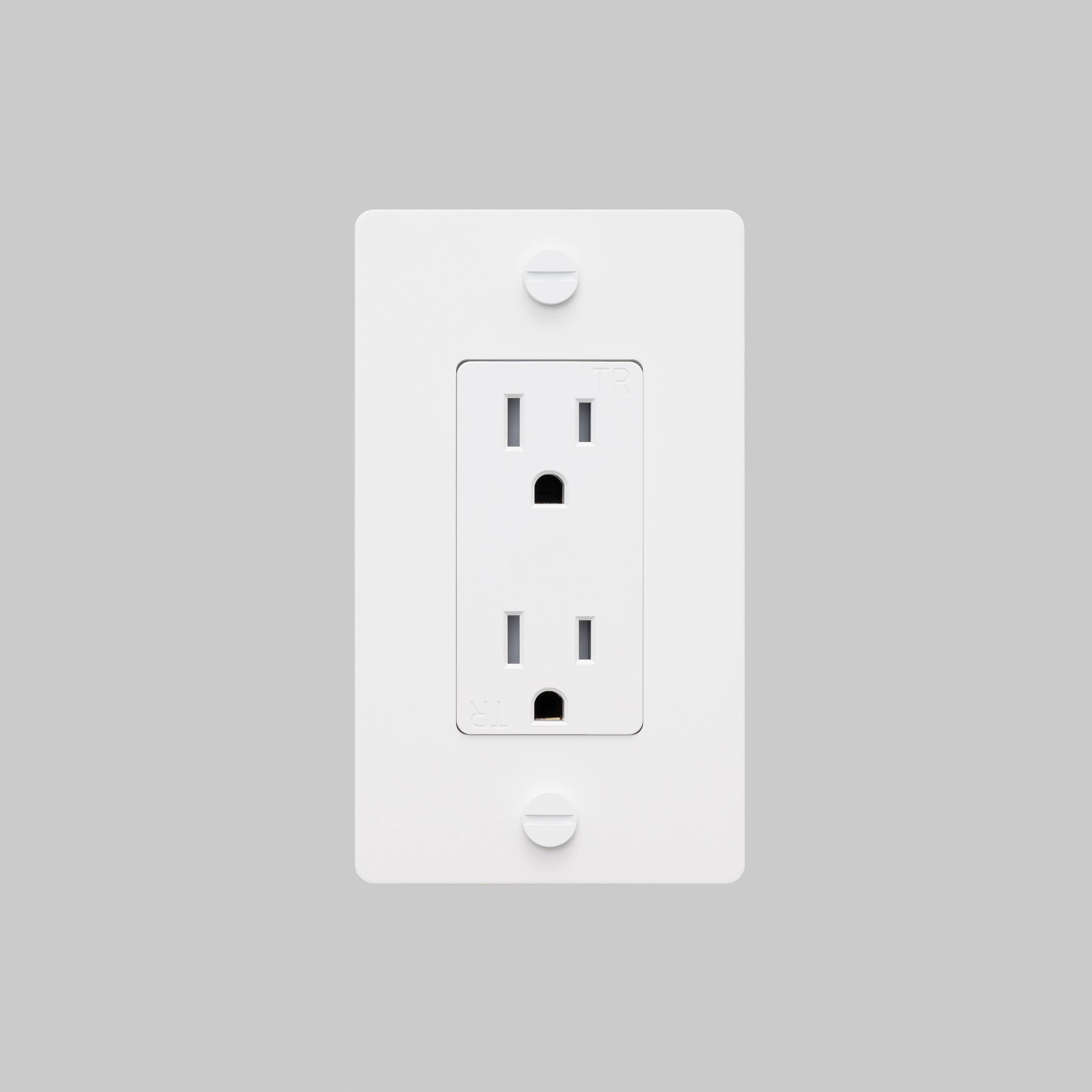 1G Duplex 125 White Outlet