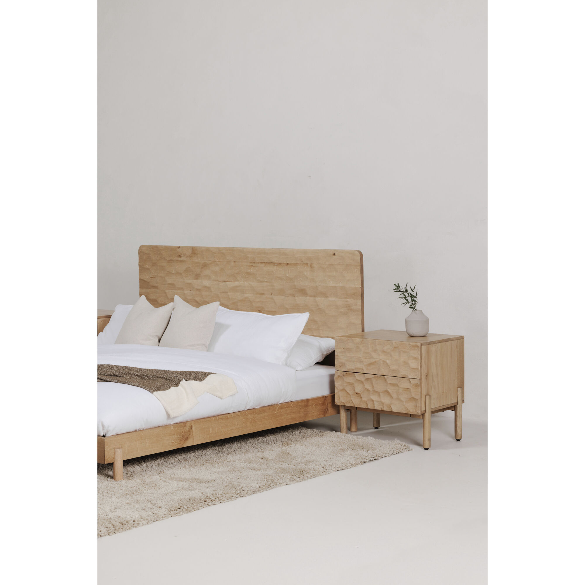Misaki Natural Bed, Queen