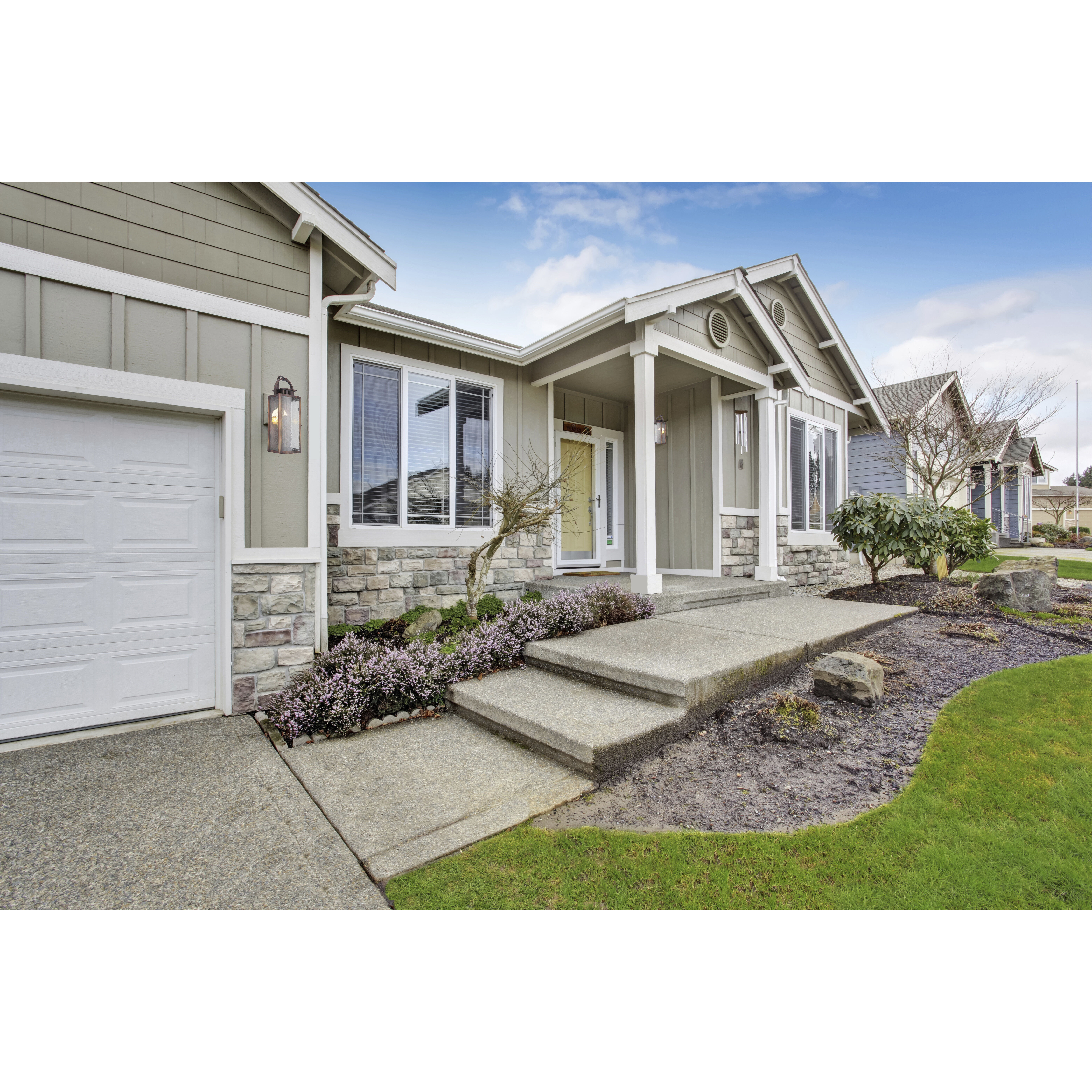 Hearth Outdoor Wall Mount in Weathered Copper, Small