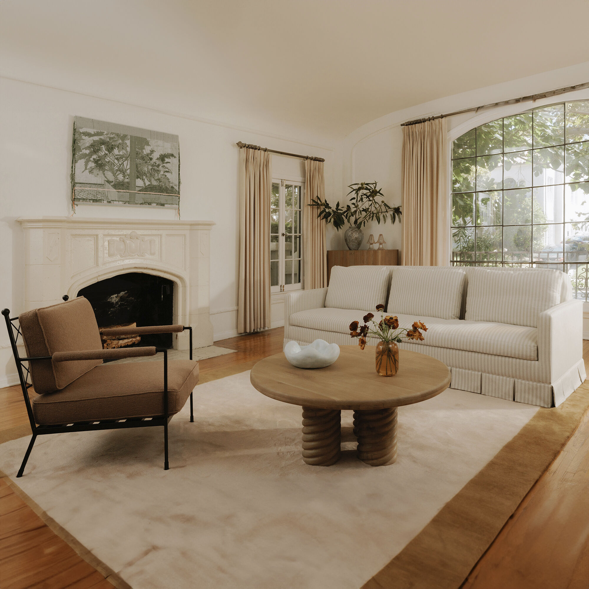 Pellicano Beige Sofa