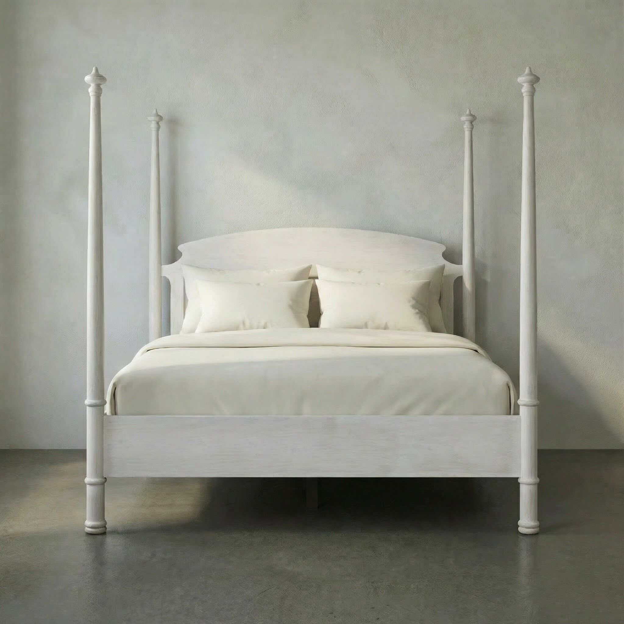 New Douglas White Wash Bed, Eastern King