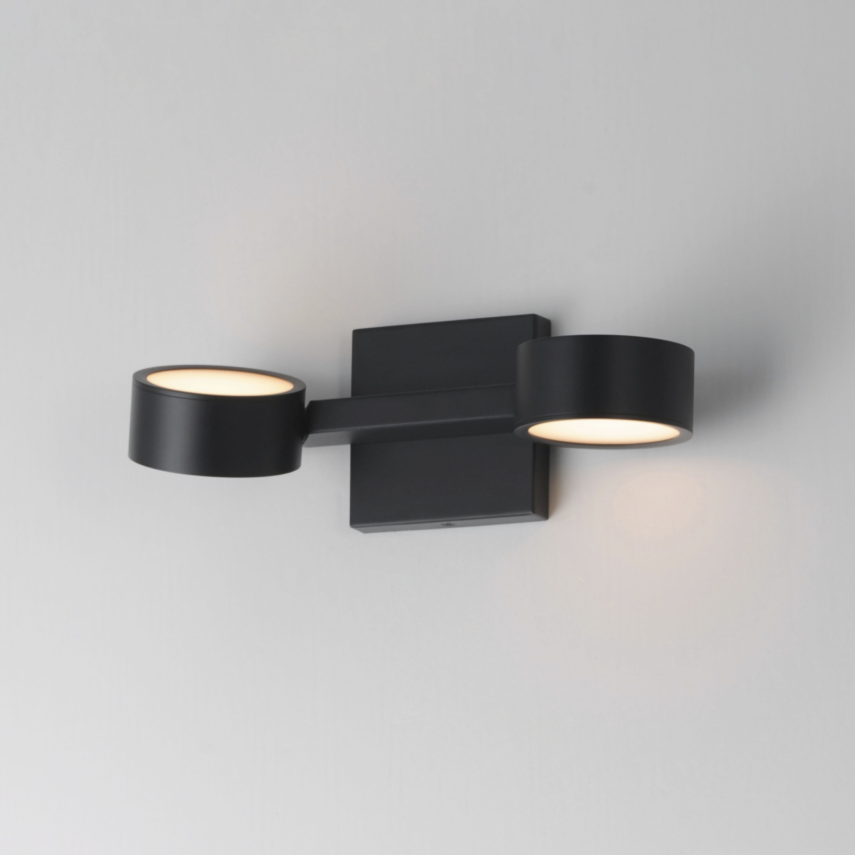 Embrace Wall Sconce Wall Light in Black