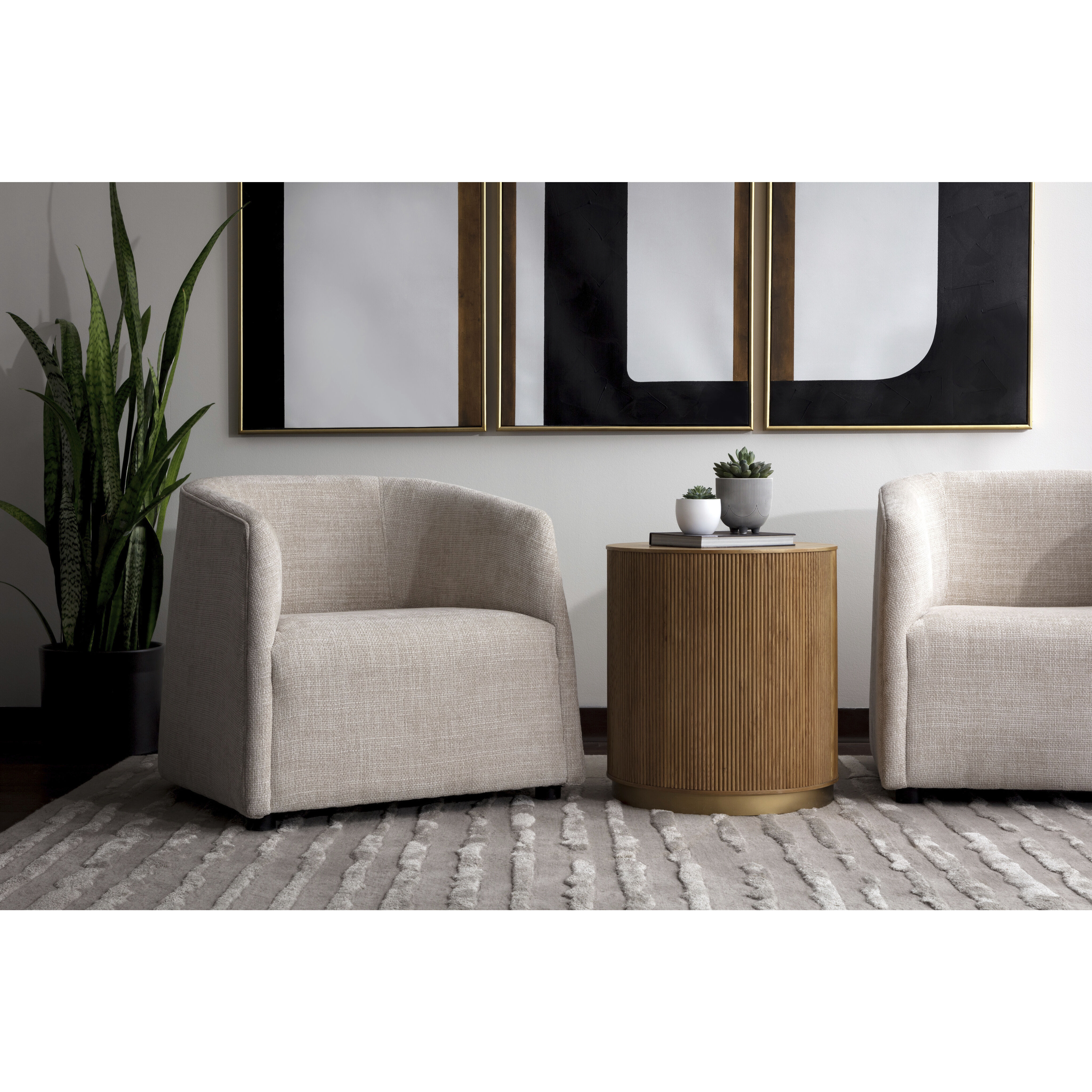 Serenade Husky Beach Lounge Chair