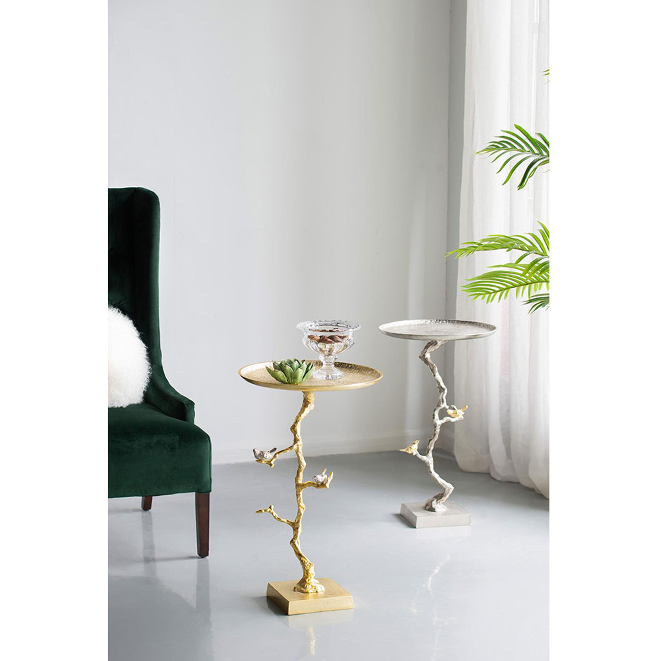 Welling Demilune Table in White/Gold
