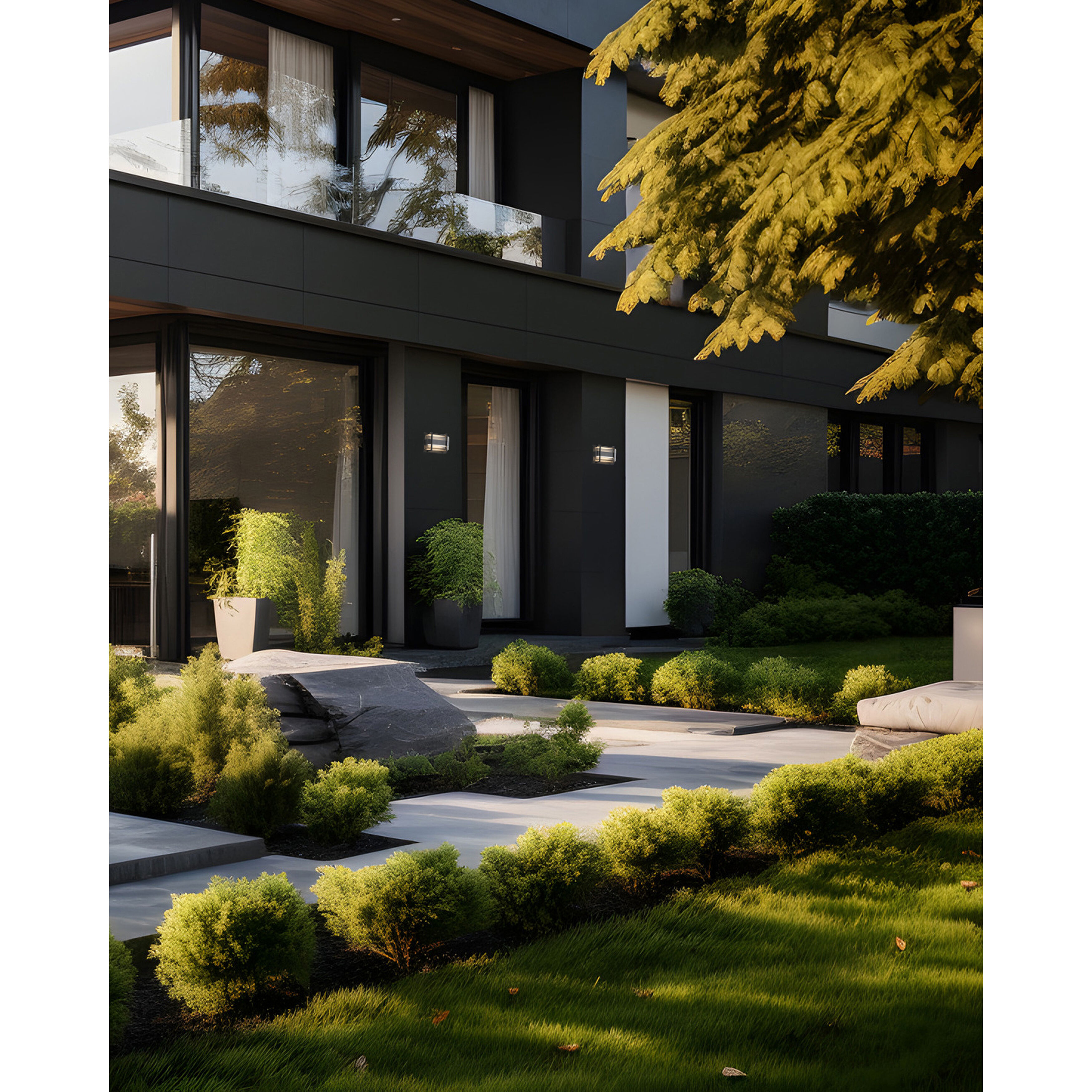 Dillon Outdoor Wall Mount