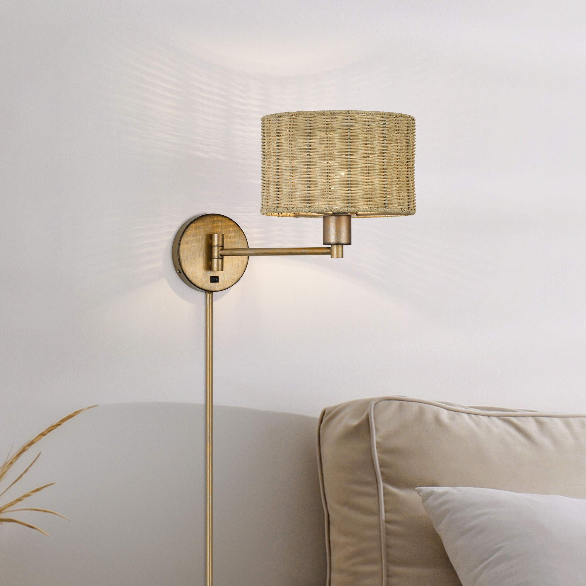 Weavington 15.5 inch 40.00 watt Antique Gold Leaf Swing Arm Wall Lamp Wall Light