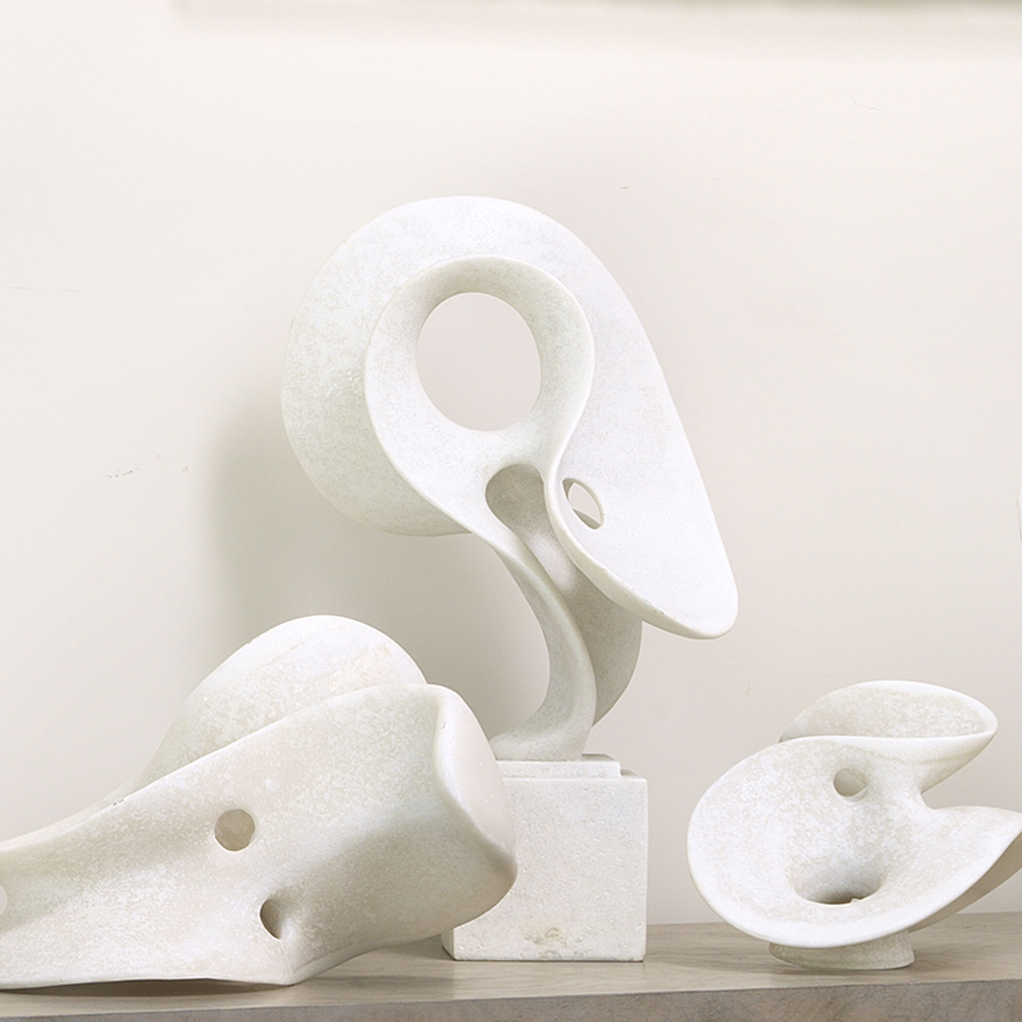 Obscure Off White Table Object