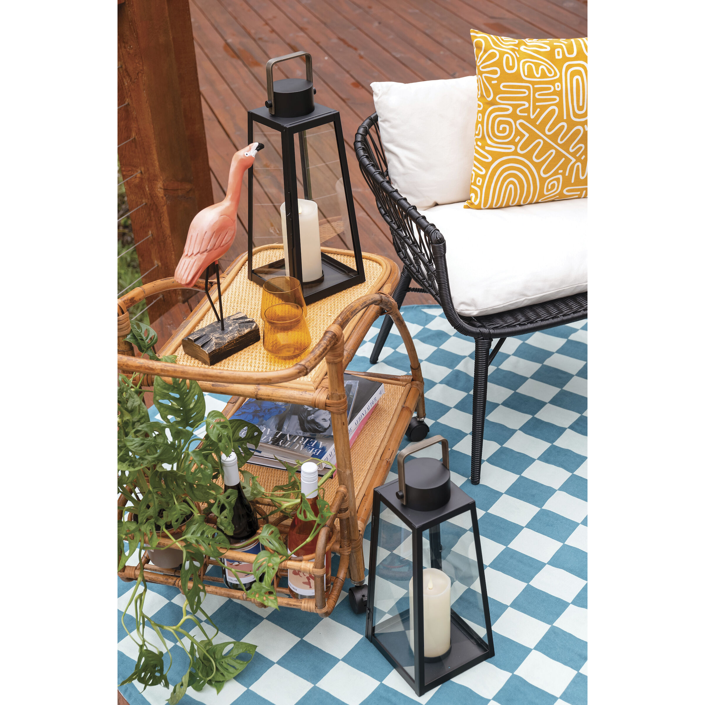 Hugh 7.5 inch Black Outdoor Lantern