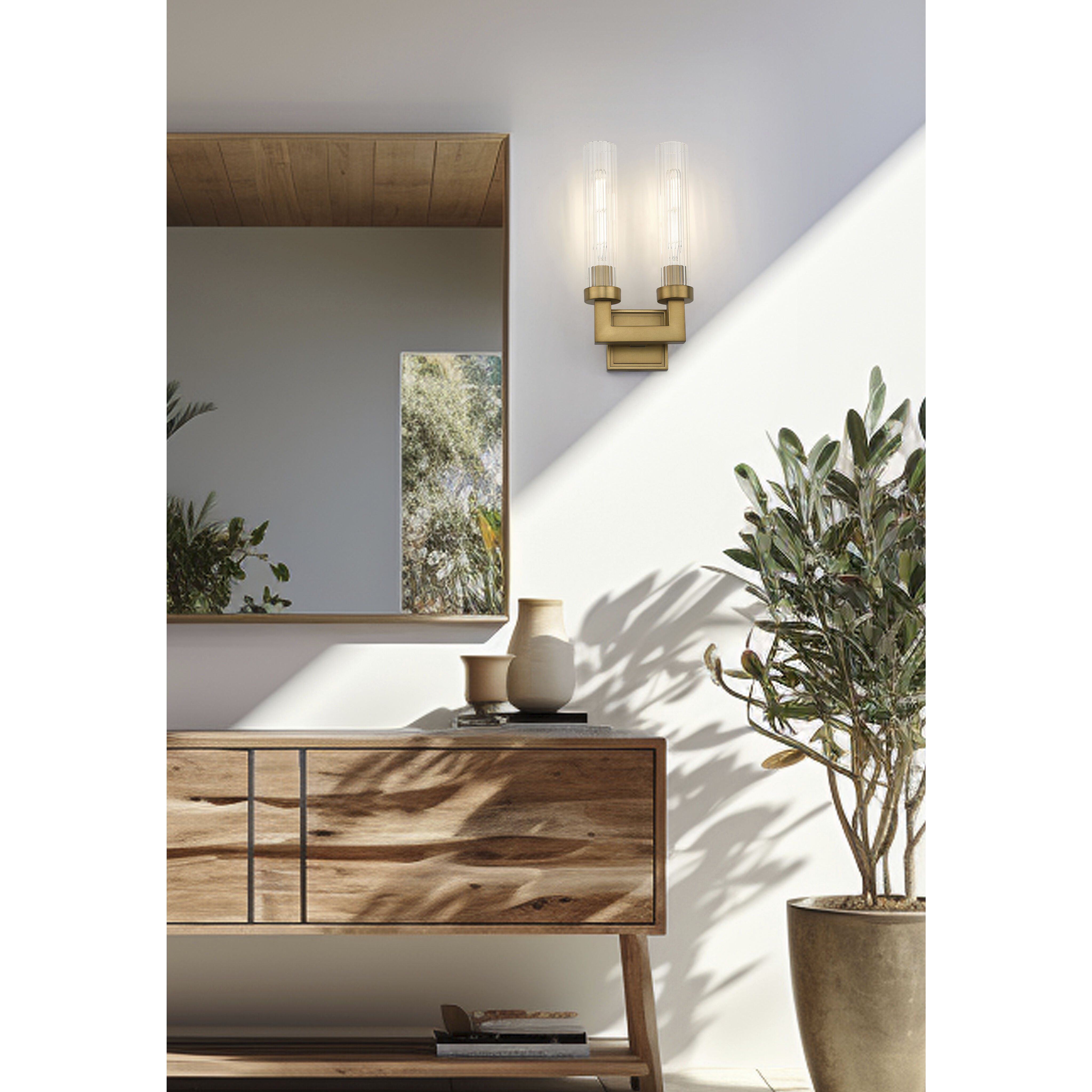 Beau Wall Sconce Wall Light in Rubbed Brass