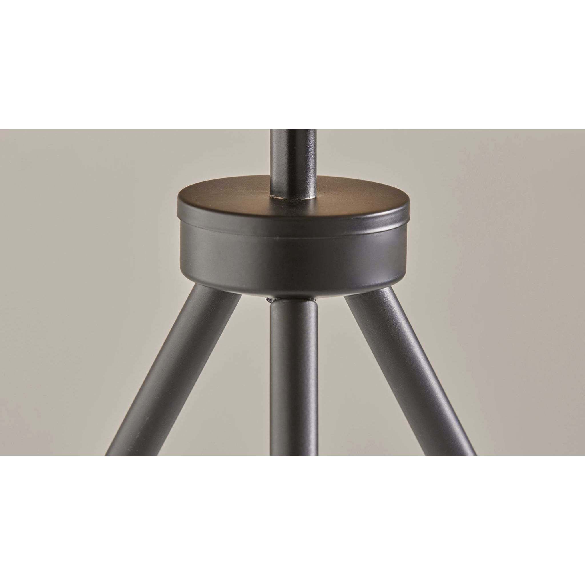 Raven 21.5 inch 60.00 watt Black Table Lamp Portable Light