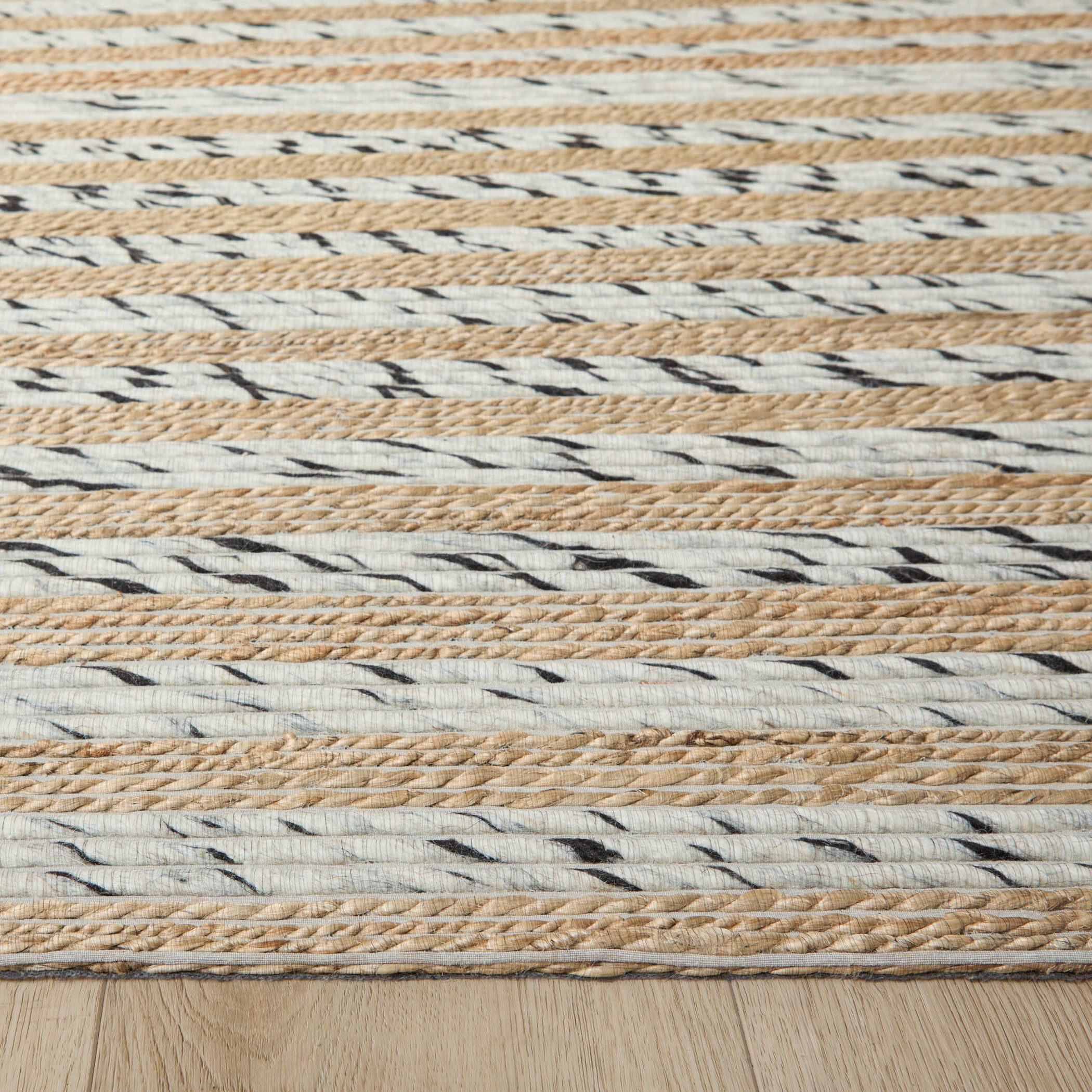 Jaya 114 X 79 inch Neutral Rug in 6 x 9