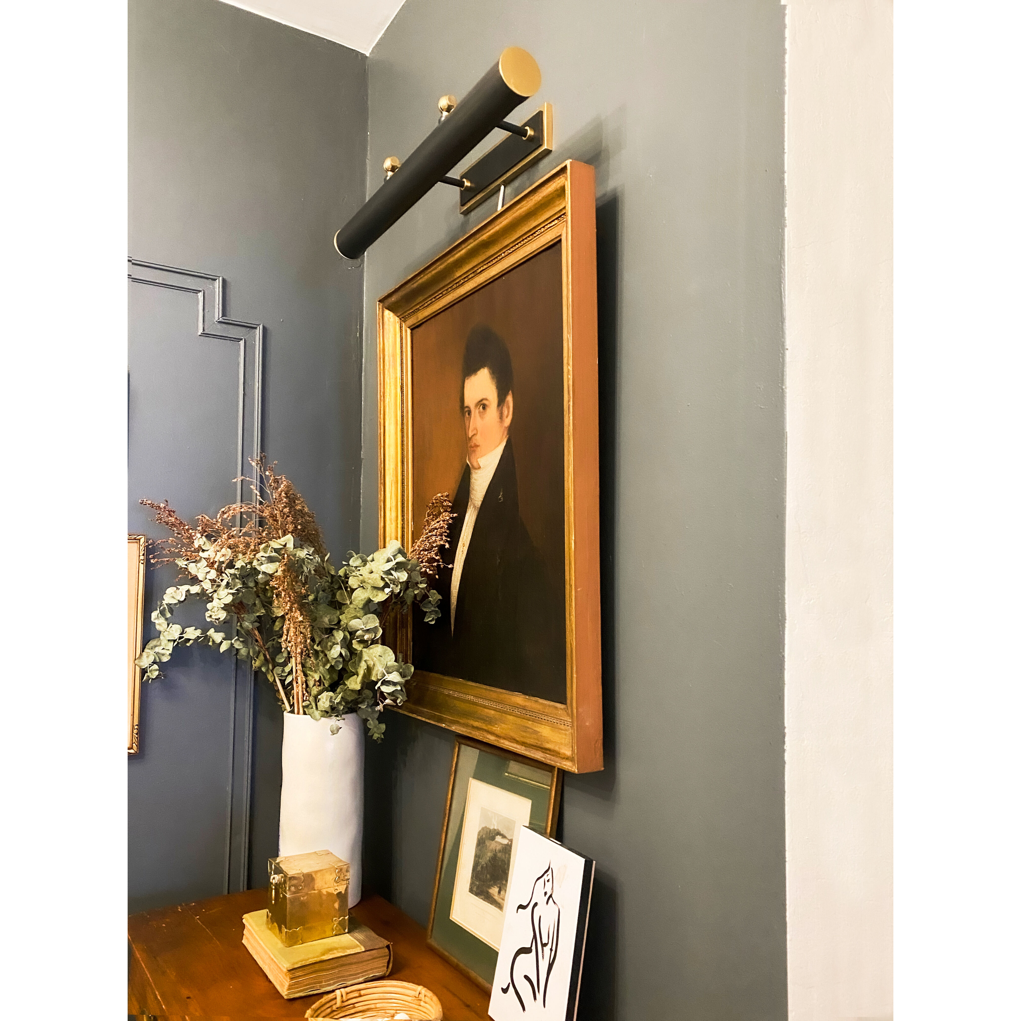 Holly 75 watt 24 inch Aged Old Bronze Picture Light Wall Light, with Plug