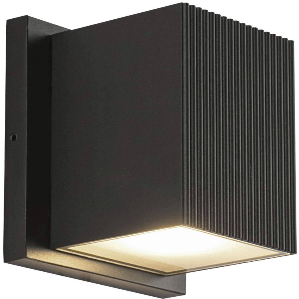 Mavis 3.25 inch Outdoor Wall Light