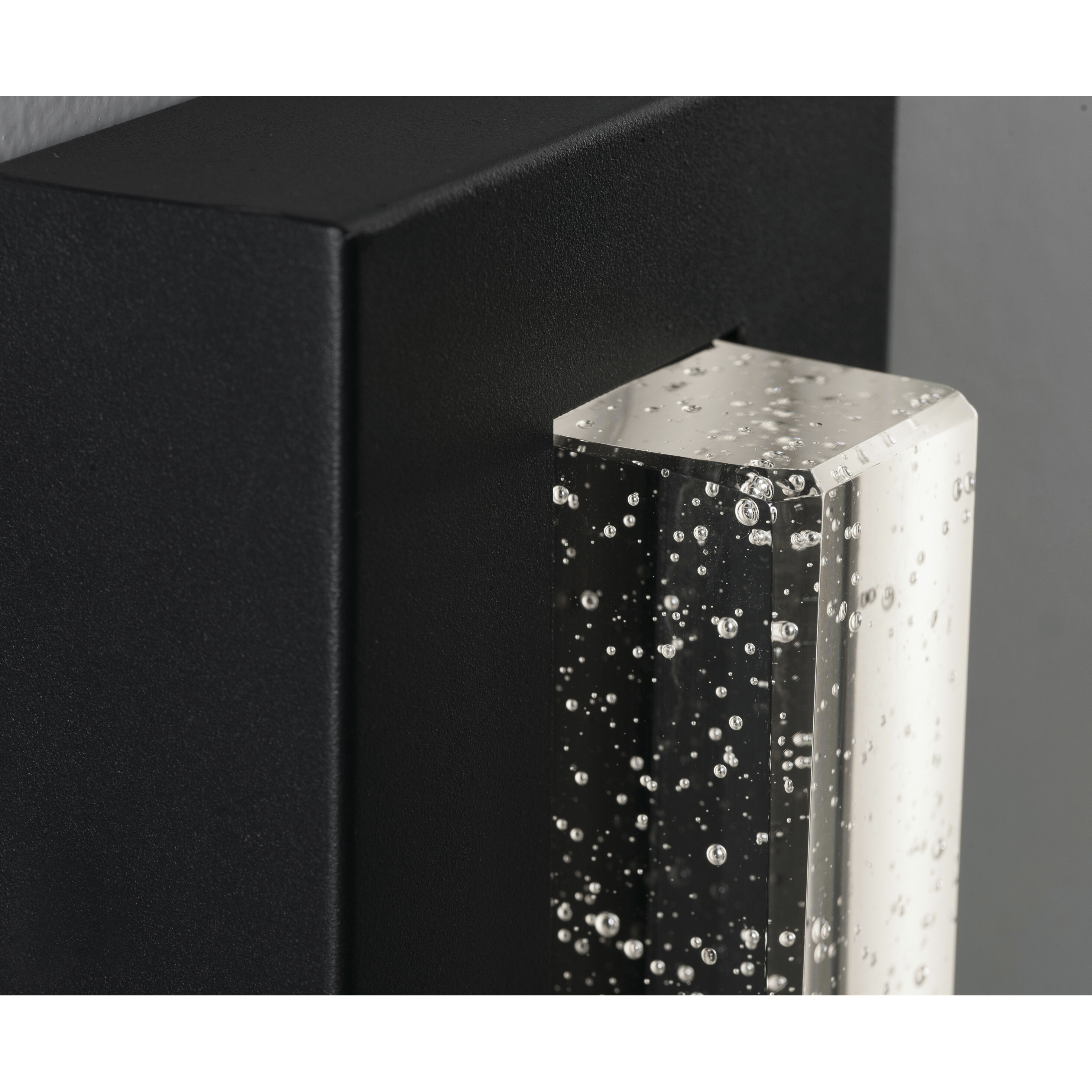 Beam LED 18 inch Black Outdoor Sconce