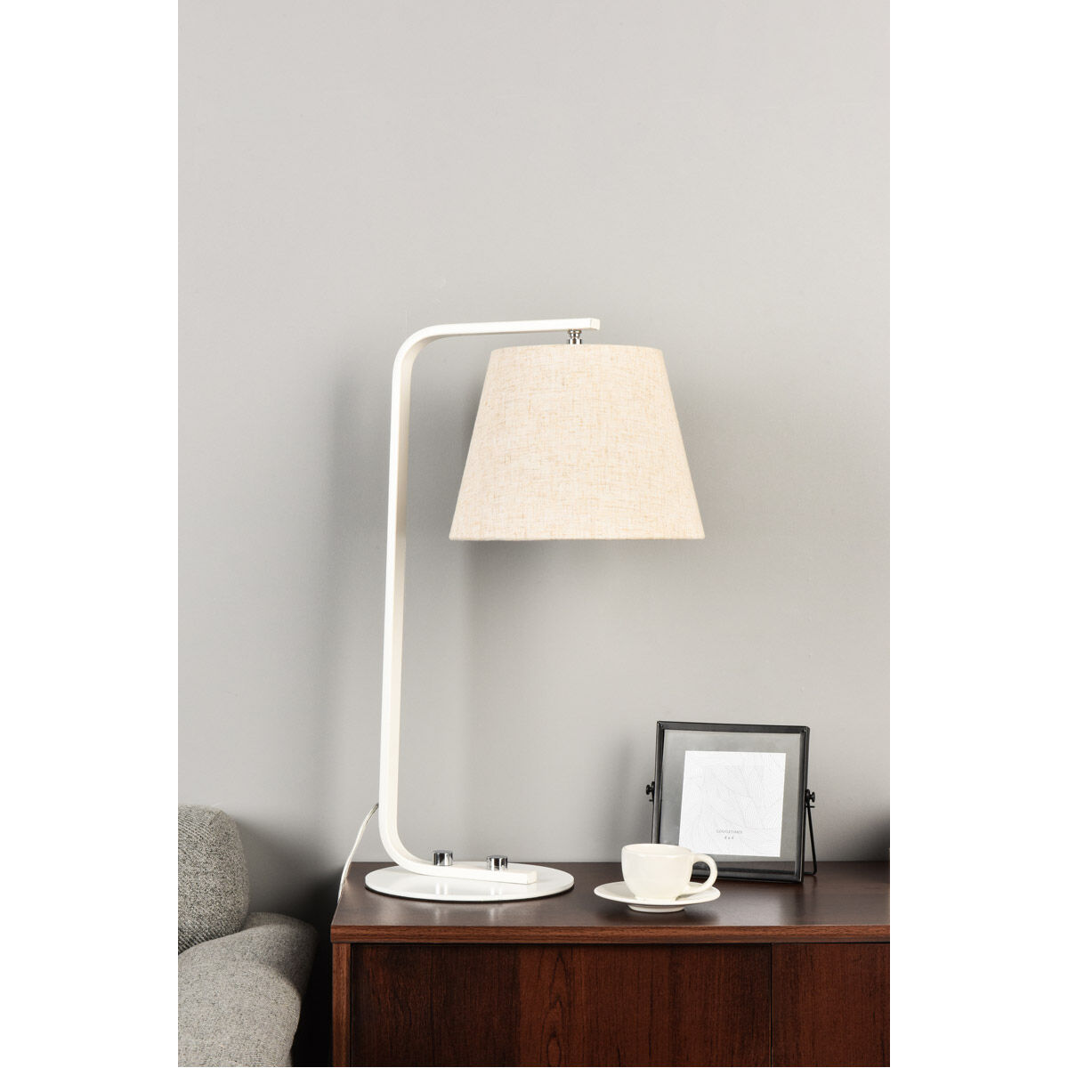 Tomlinson 21.1 inch 40 watt White Table Lamp Portable Light