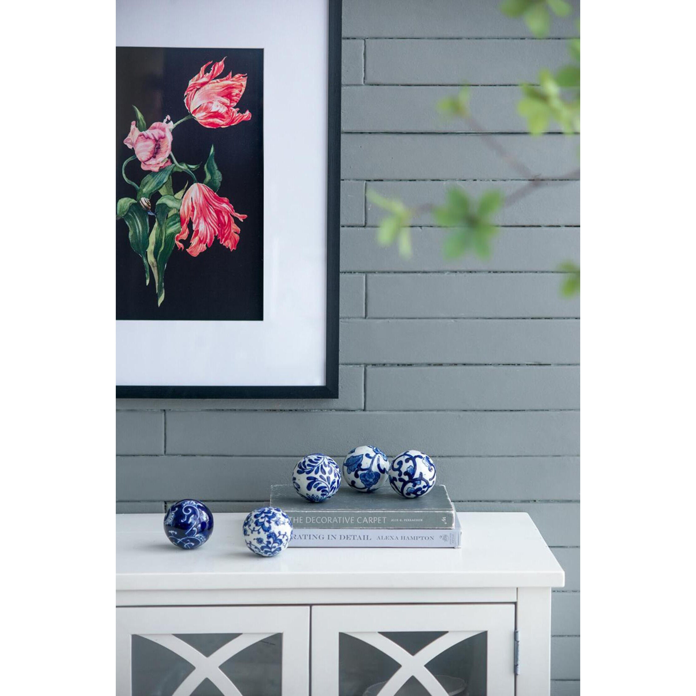 Orbs Blue/White Décor