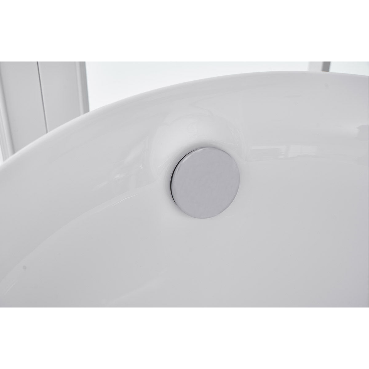 Chantal Glossy White Bathtub