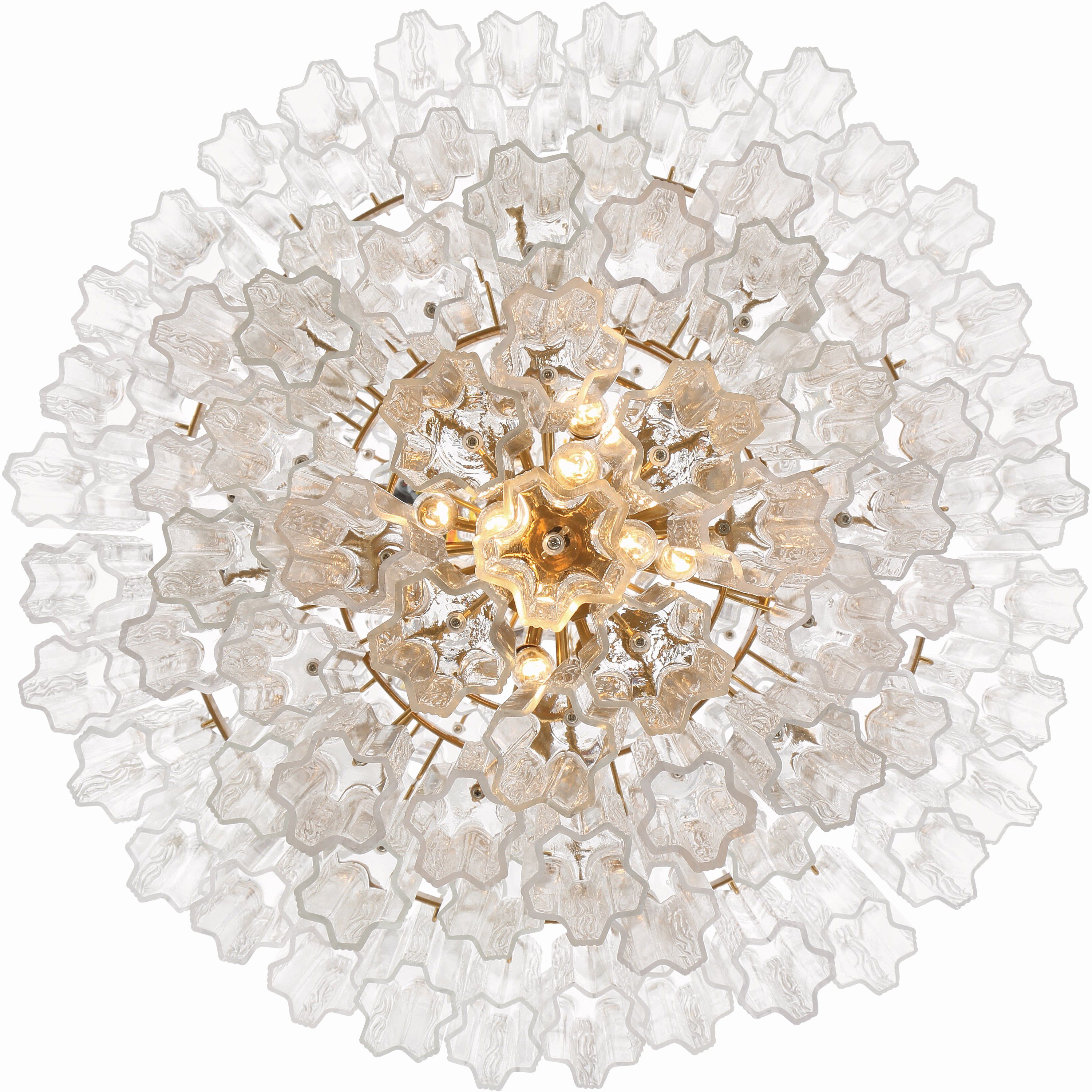 Addis 20 Light 31.5 inch Aged Brass Chandelier Ceiling Light in Clear