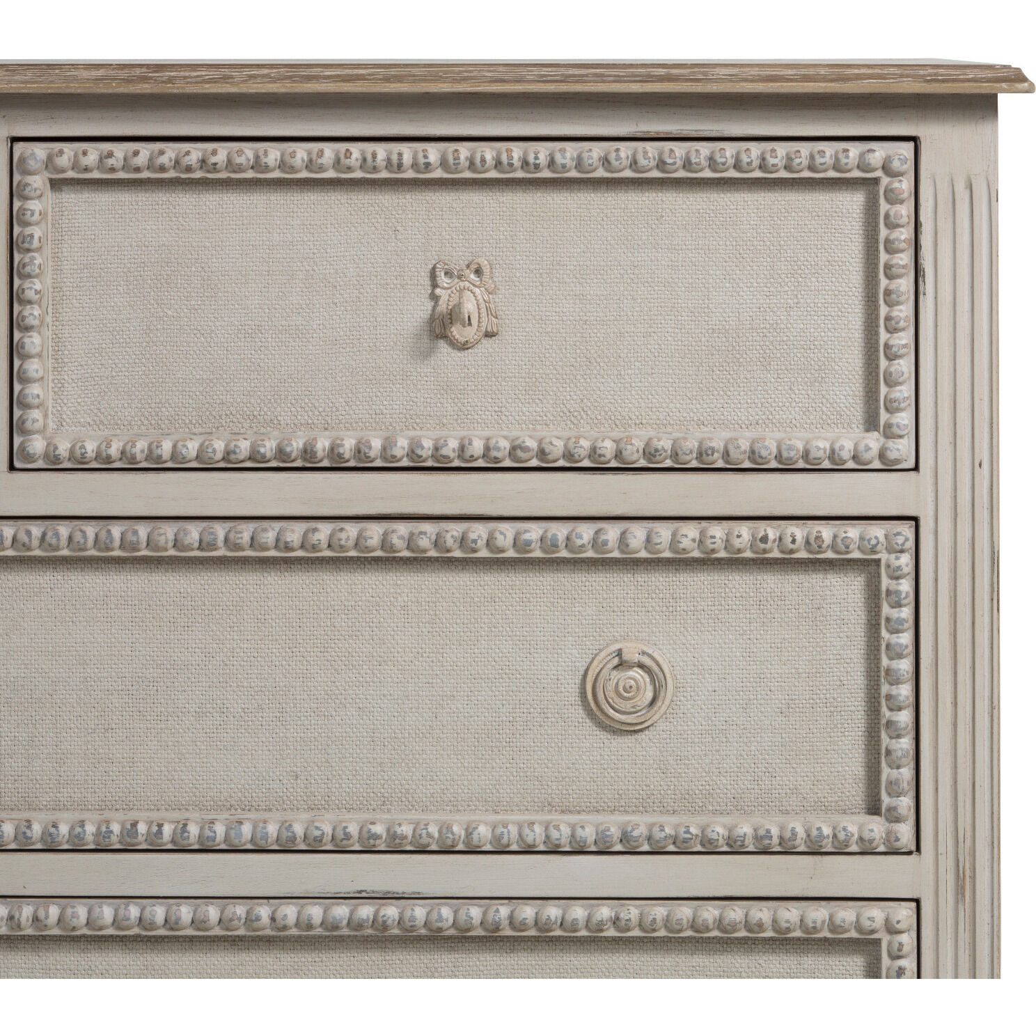 Caroline Classic Antique White / Feather Grey Chest