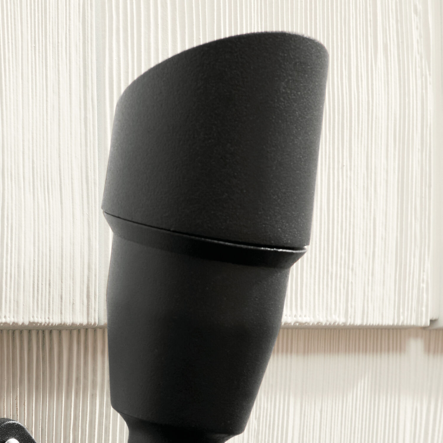 Independence Textured Black Landscape 12V Accessory