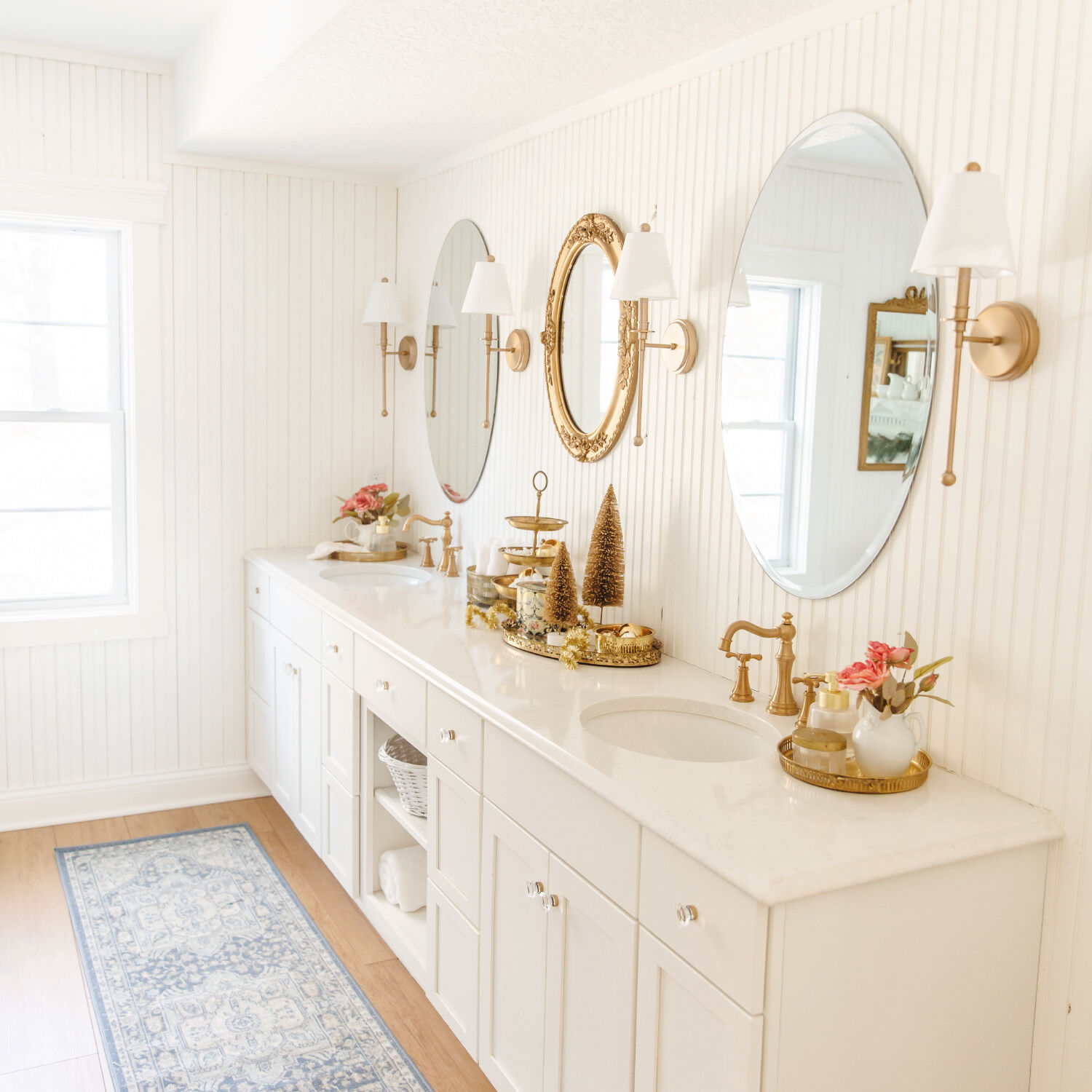 Riverdale Bath Sconce Wall Light in Aged Brass