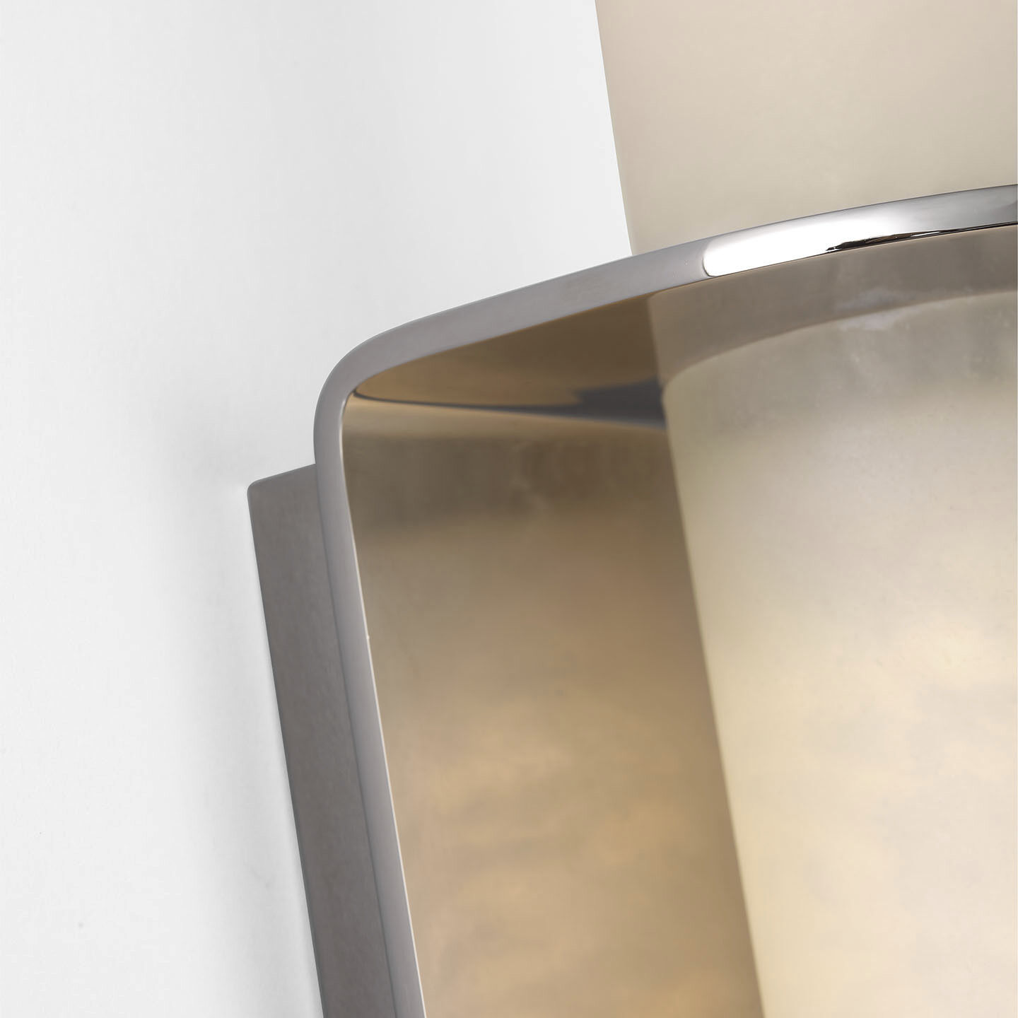 Kelly Wearstler Fosse Oval Sconce Wall Light