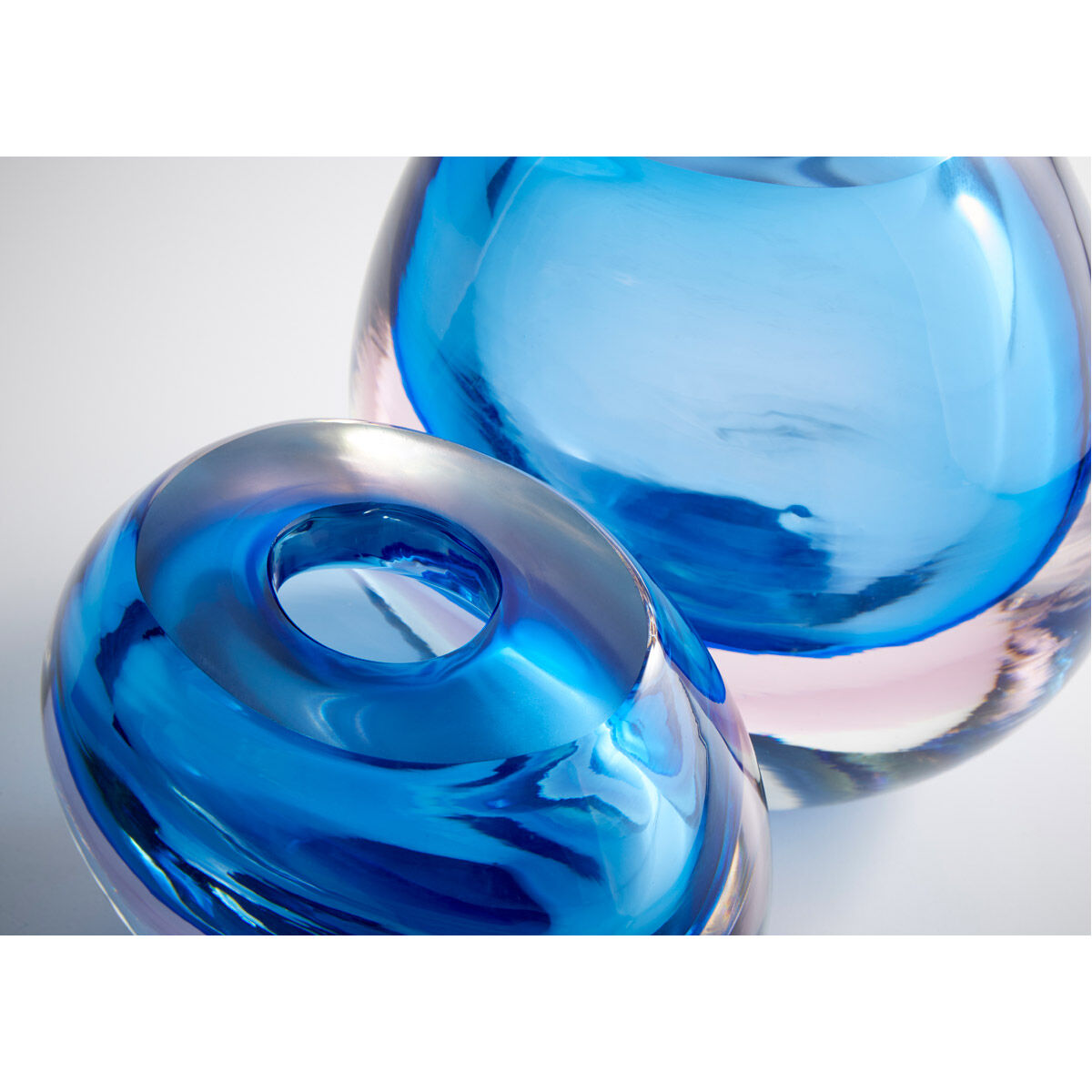 Testudo 7 X 7 inch Vase