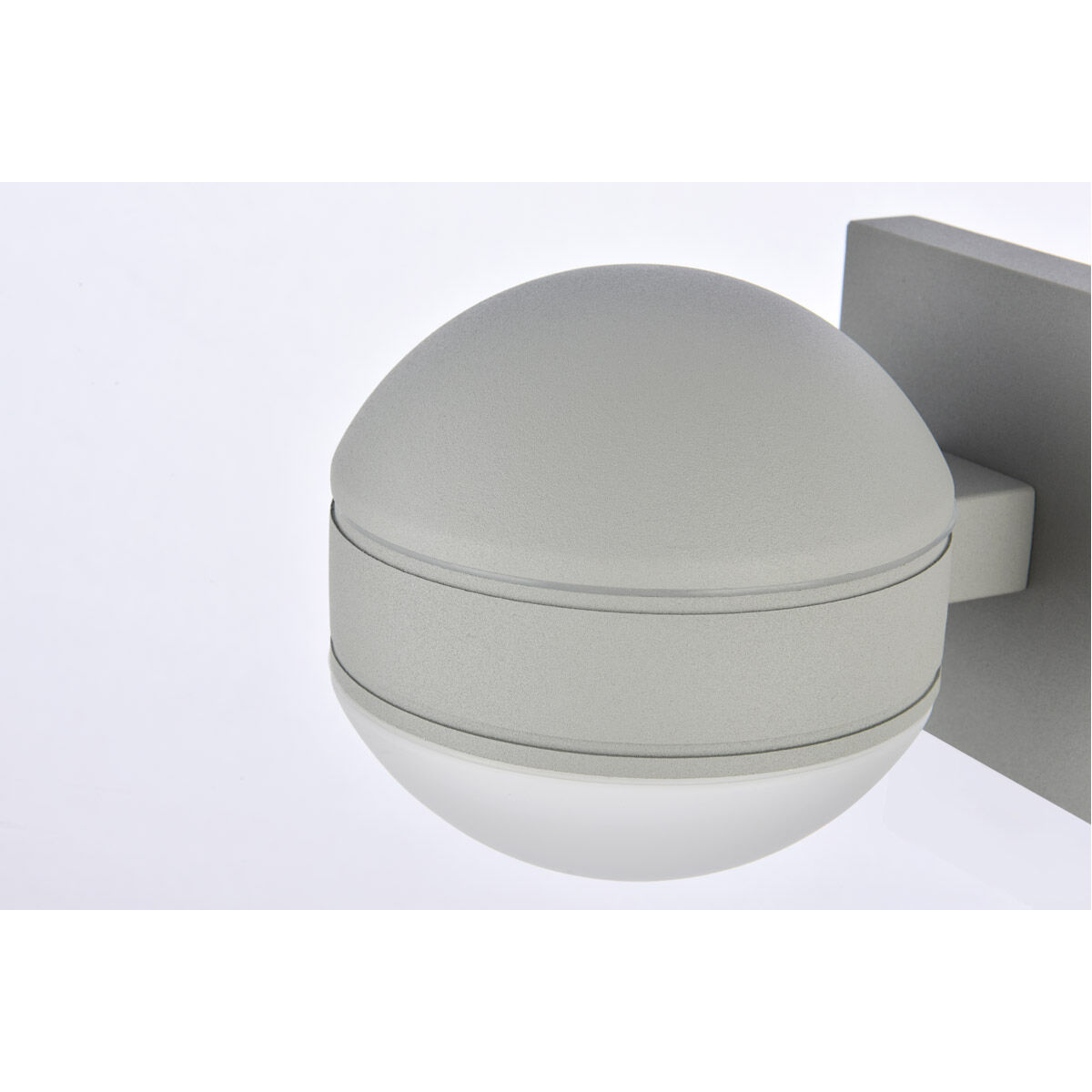 Raine Outdoor Wall Light in Silver