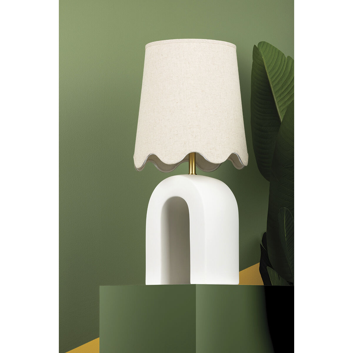 Roshani 24 inch 60.00 watt Aged Brass/Ceramic Raw Matte White Table Lamp Portable Light