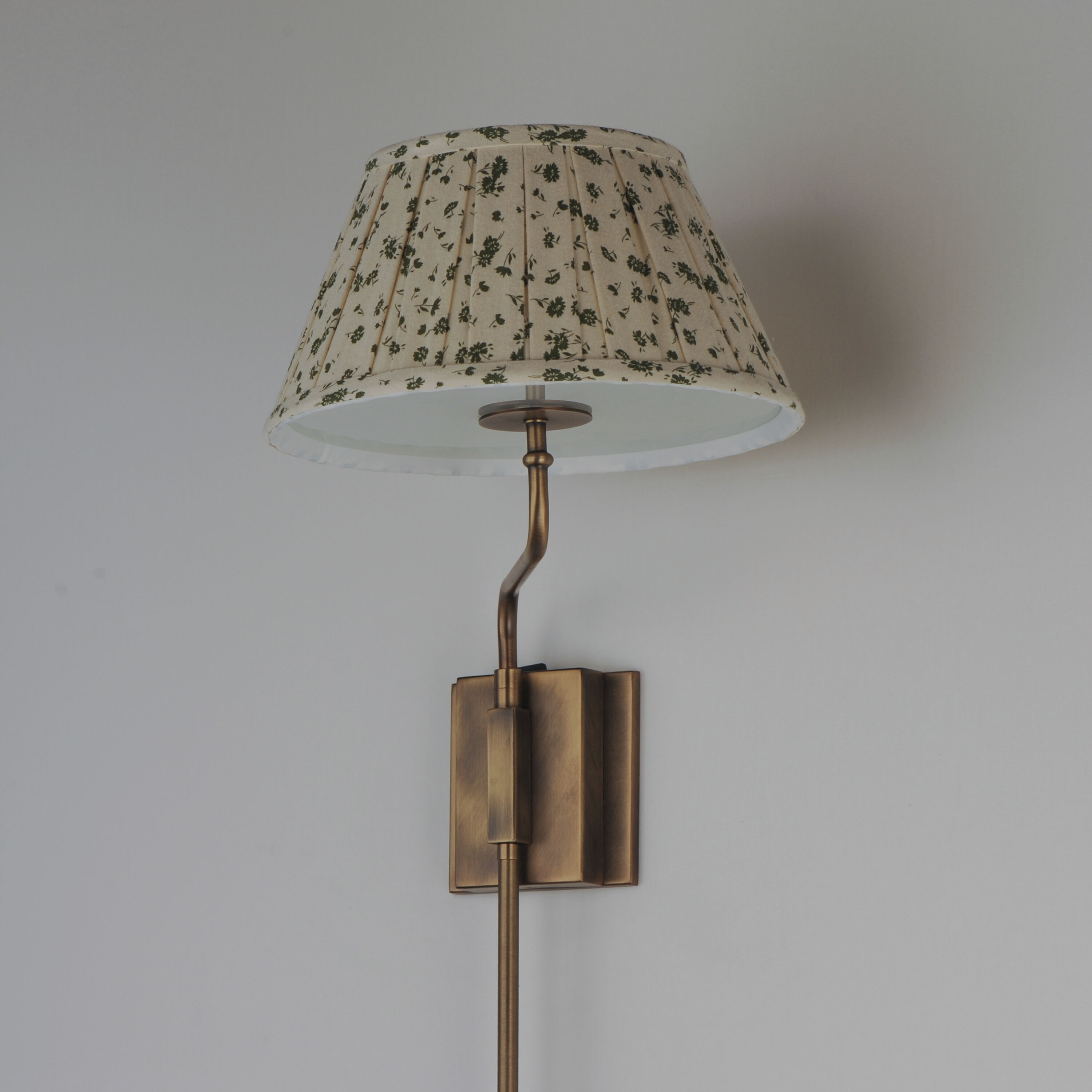 Dunbridge 1 Light 12 inch Weathered Brass Wall Sconce Wall Light