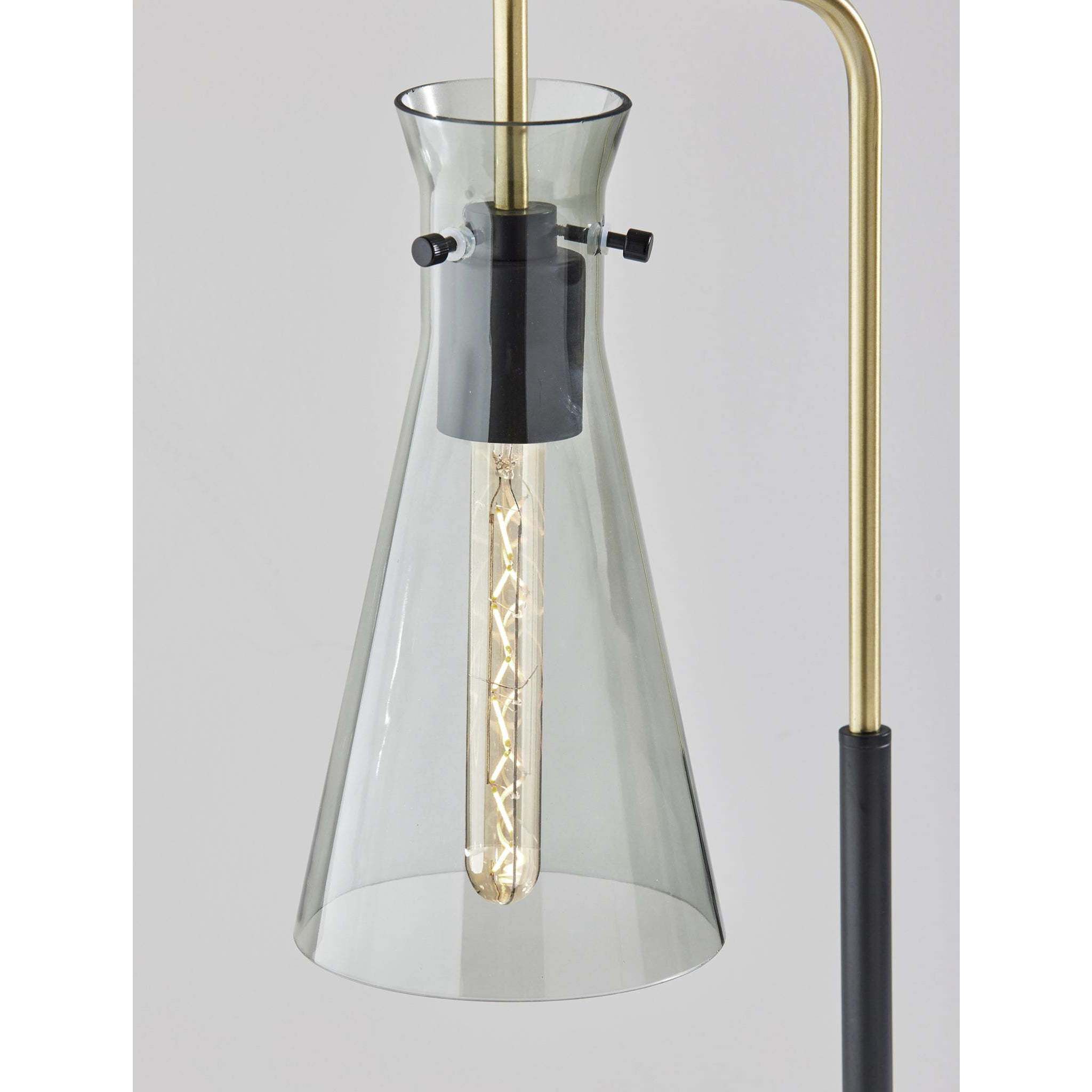 Walker 24 inch 40.00 watt Black and Antique Brass Desk Lamp Portable Light