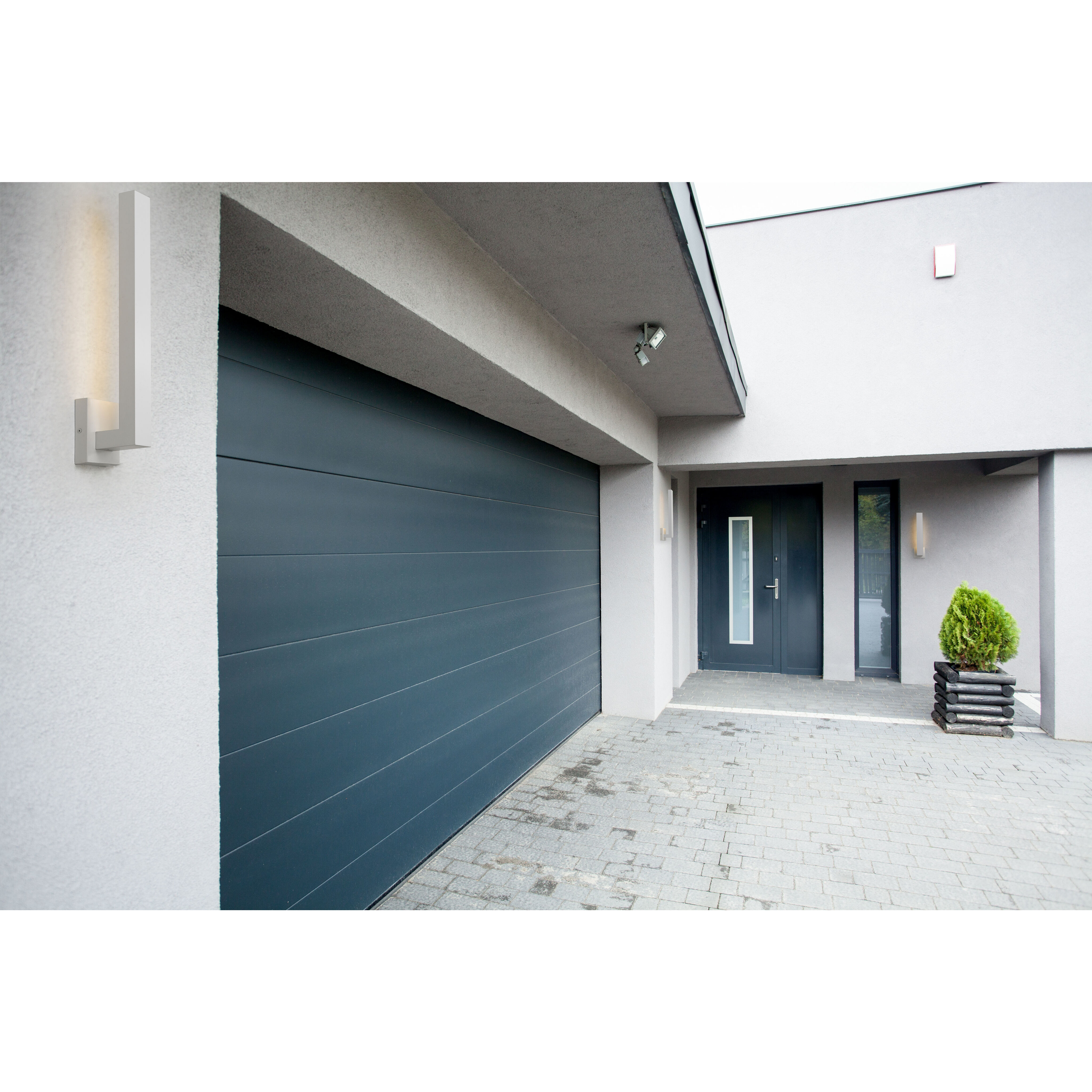 Edge LED 18.5 inch White Outdoor Wall Light