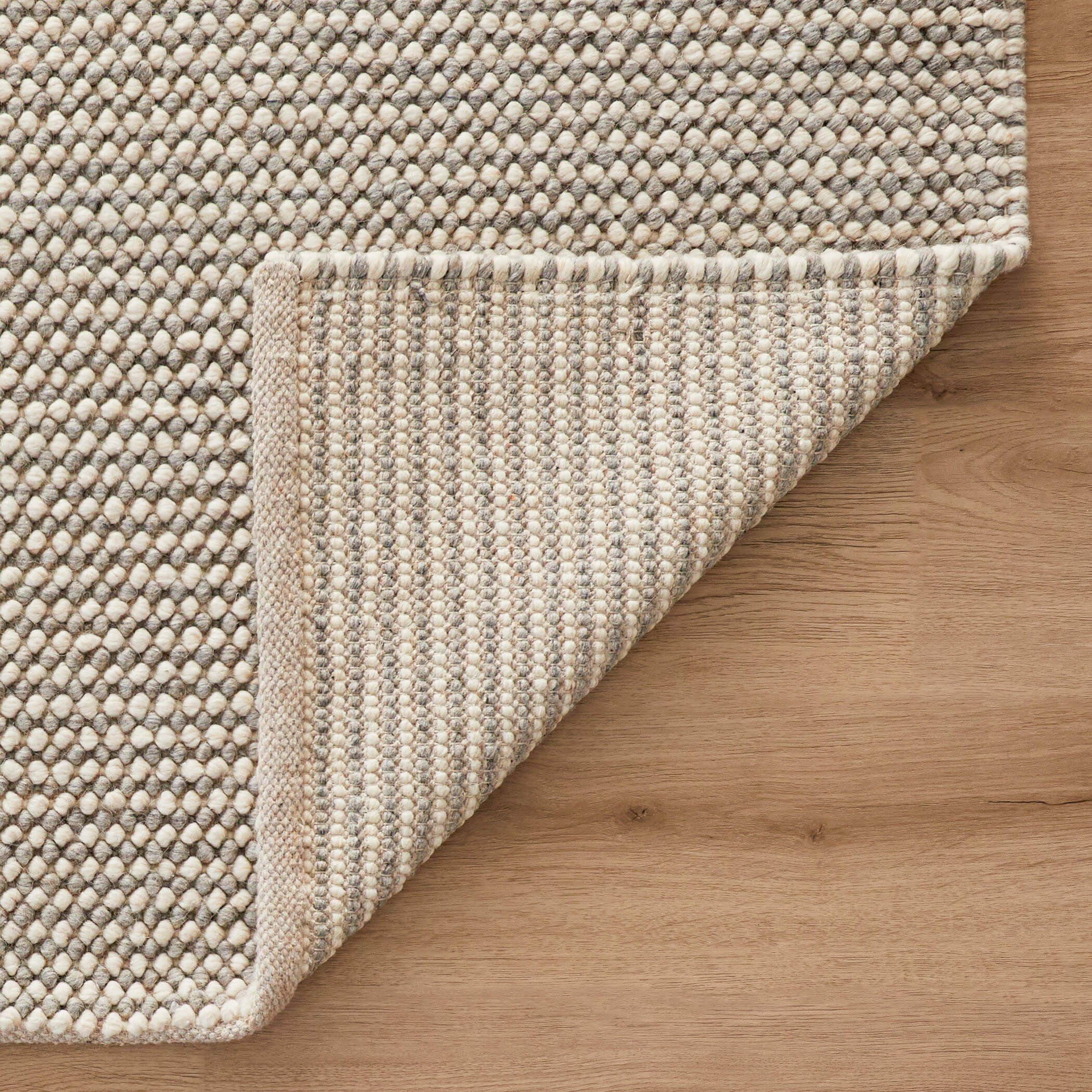 Latur 114 X 79 inch Light Grey Rug in 6 x 9