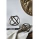 Anita Black and Gold D&eacute;cor