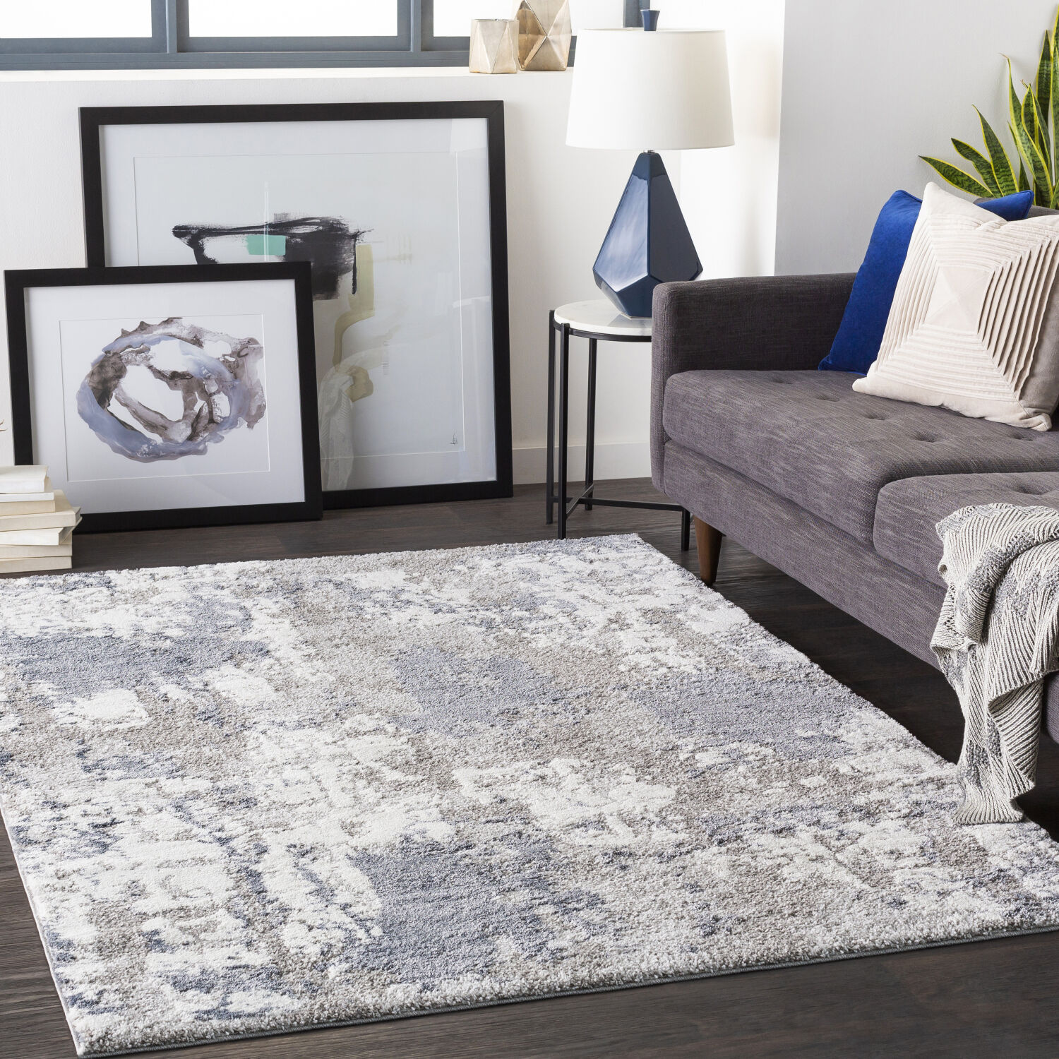Venice 87 X 63 inch Denim Rug in 5 x 8, Rectangle