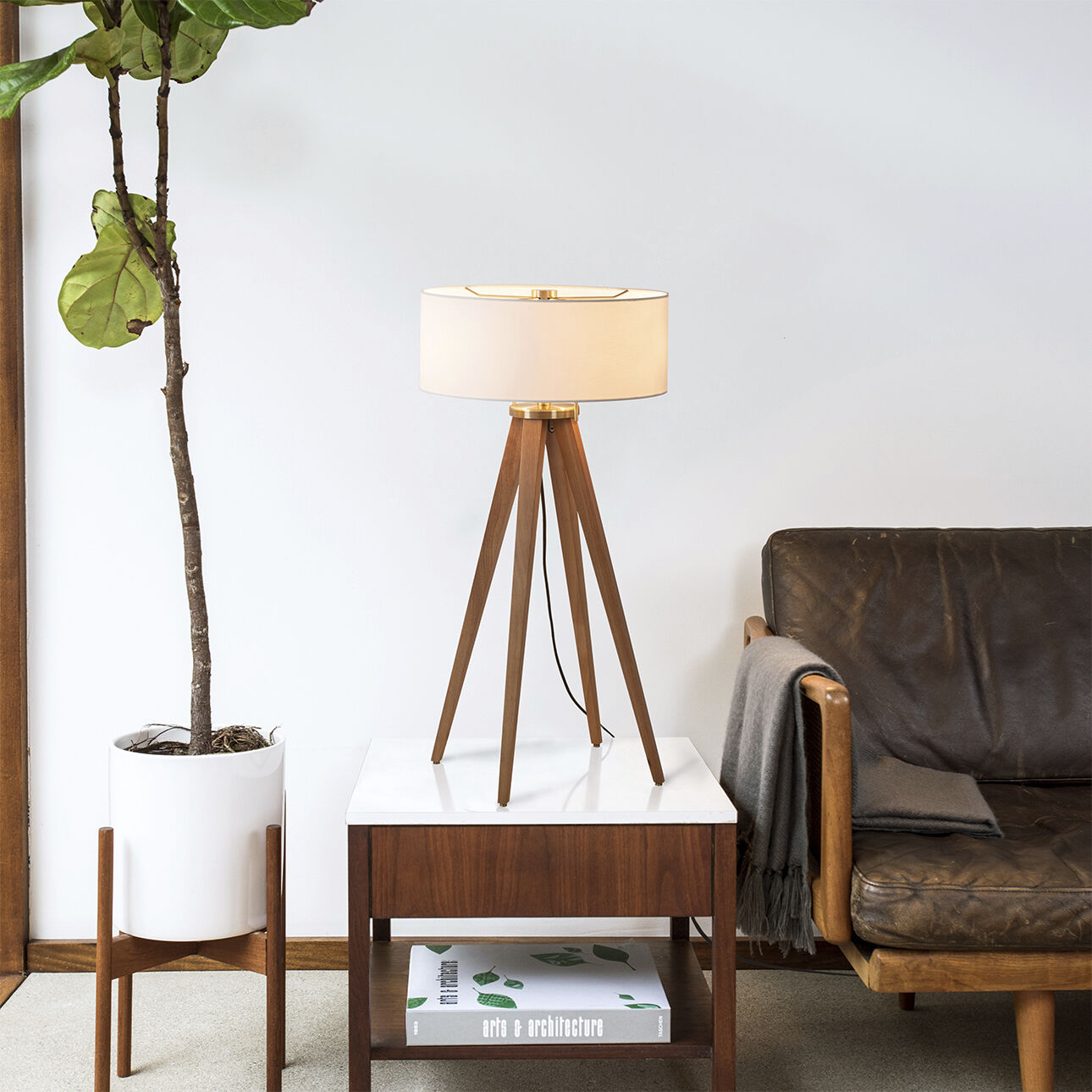 Quattro 31 inch 23.00 watt Natural Ash Wood and Weathered Brass Table Lamp Portable Light