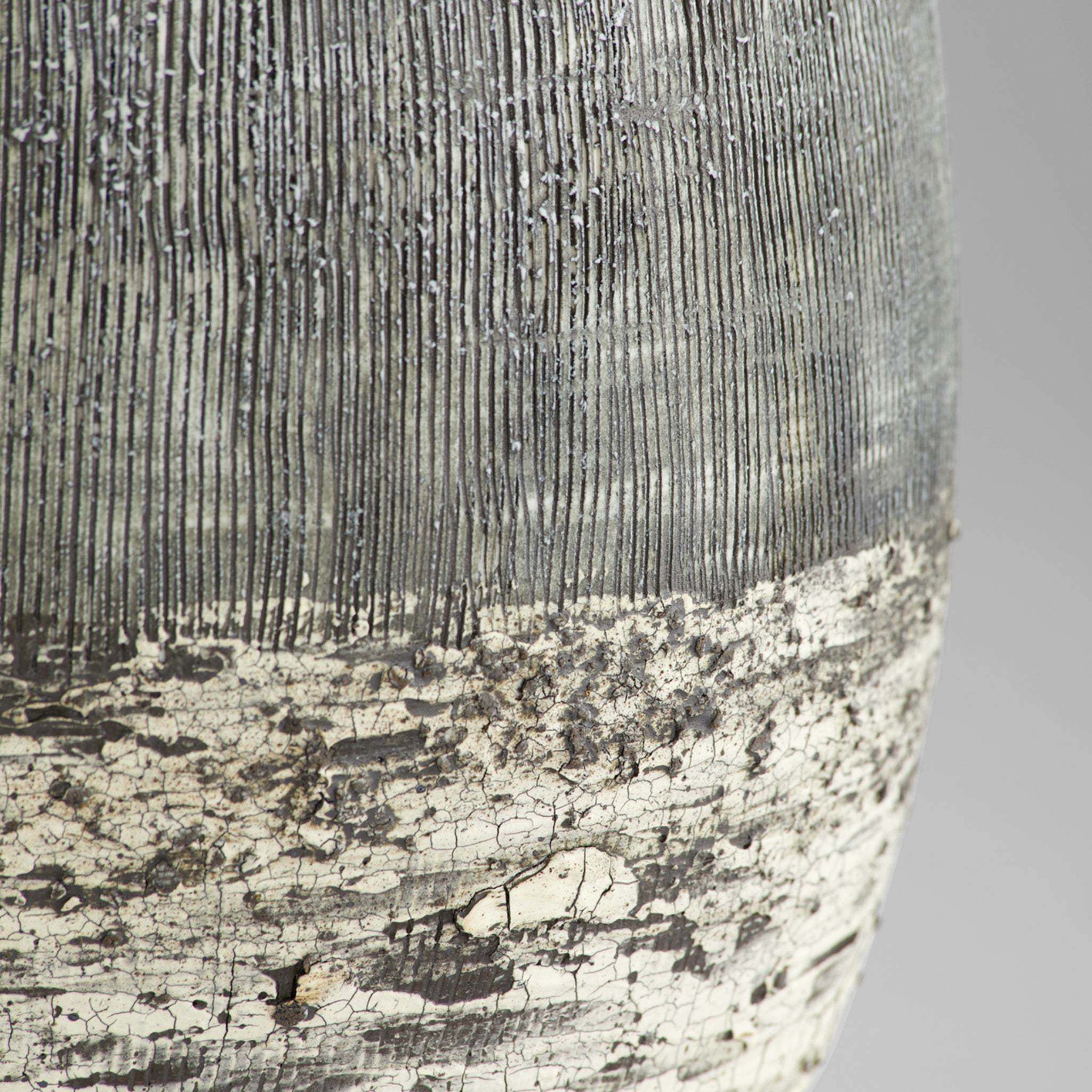 Calypso 15 X 9 inch Vase, Large