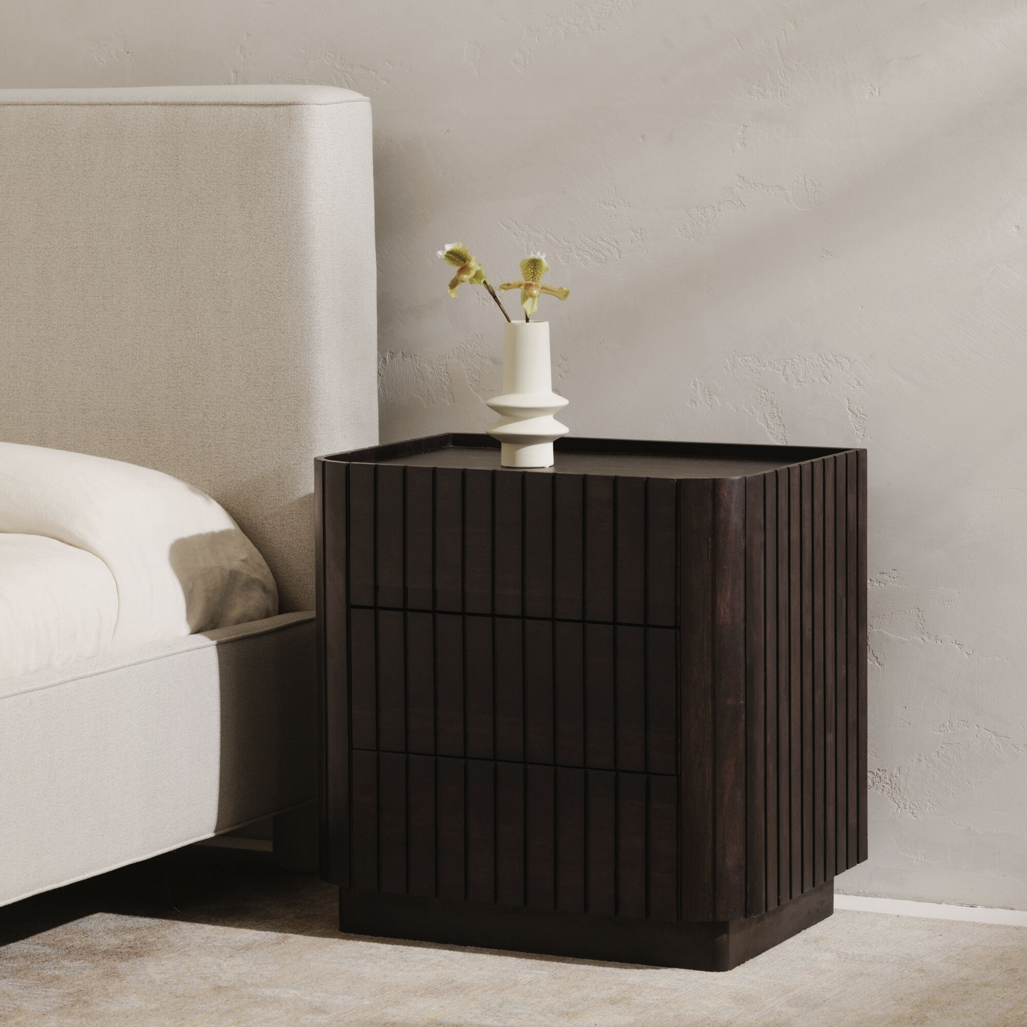 Ichigo Grey Bed, Queen