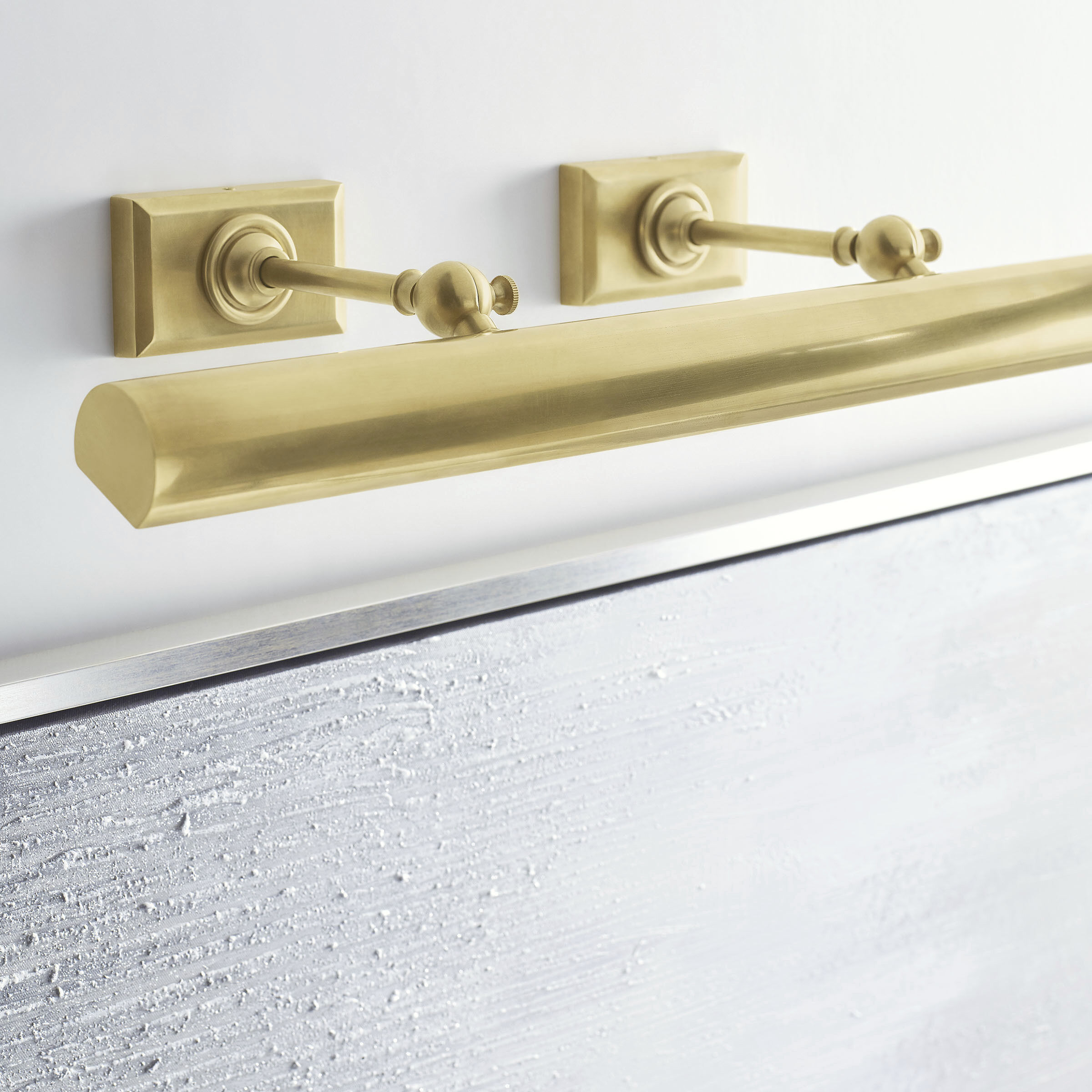 Chapman & Myers Cabinet Maker 50 watt 24 inch Hand-Rubbed Antique Brass Picture Light Wall Light