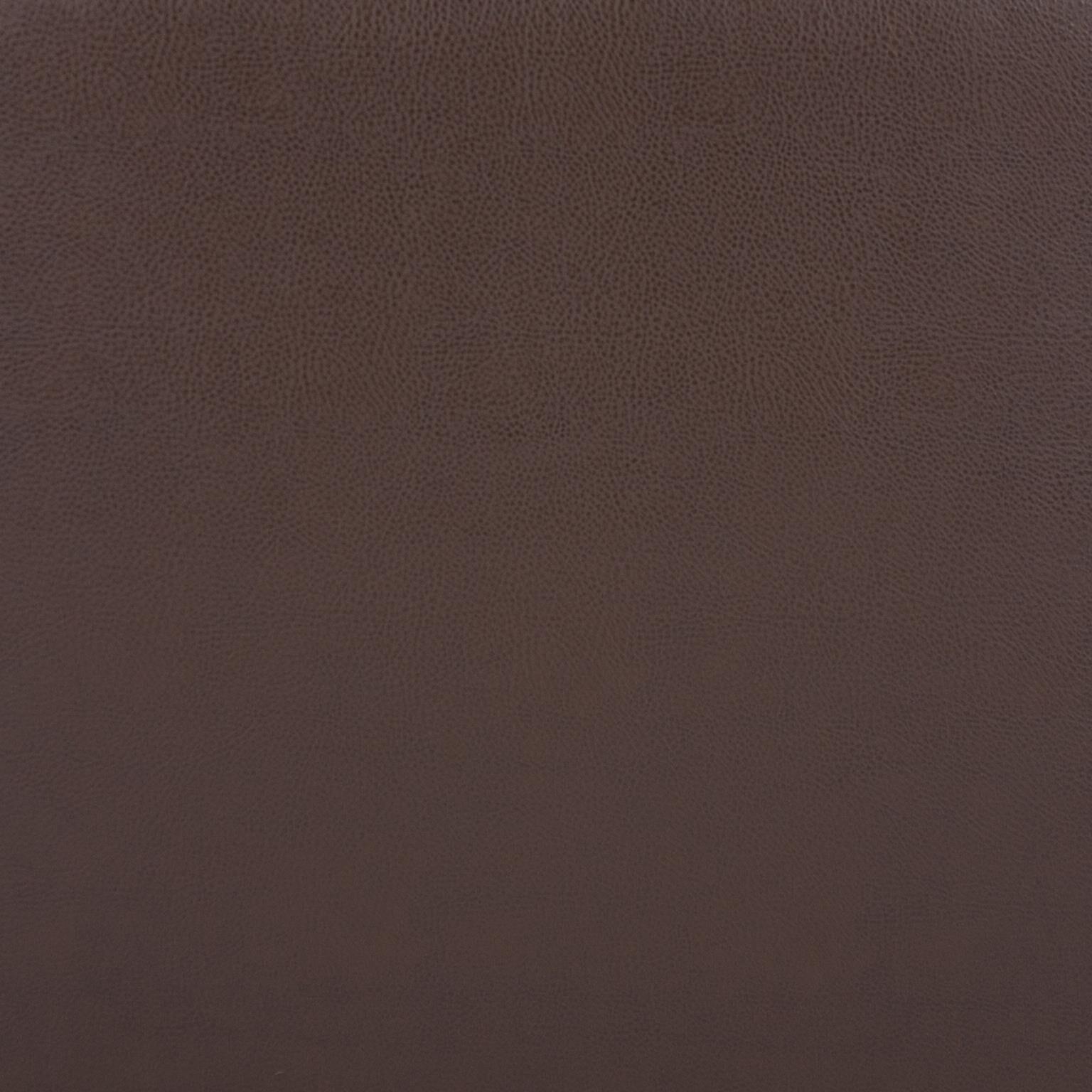 Universal 18 inch Avanti Pecan Round Ottoman with Slipcover