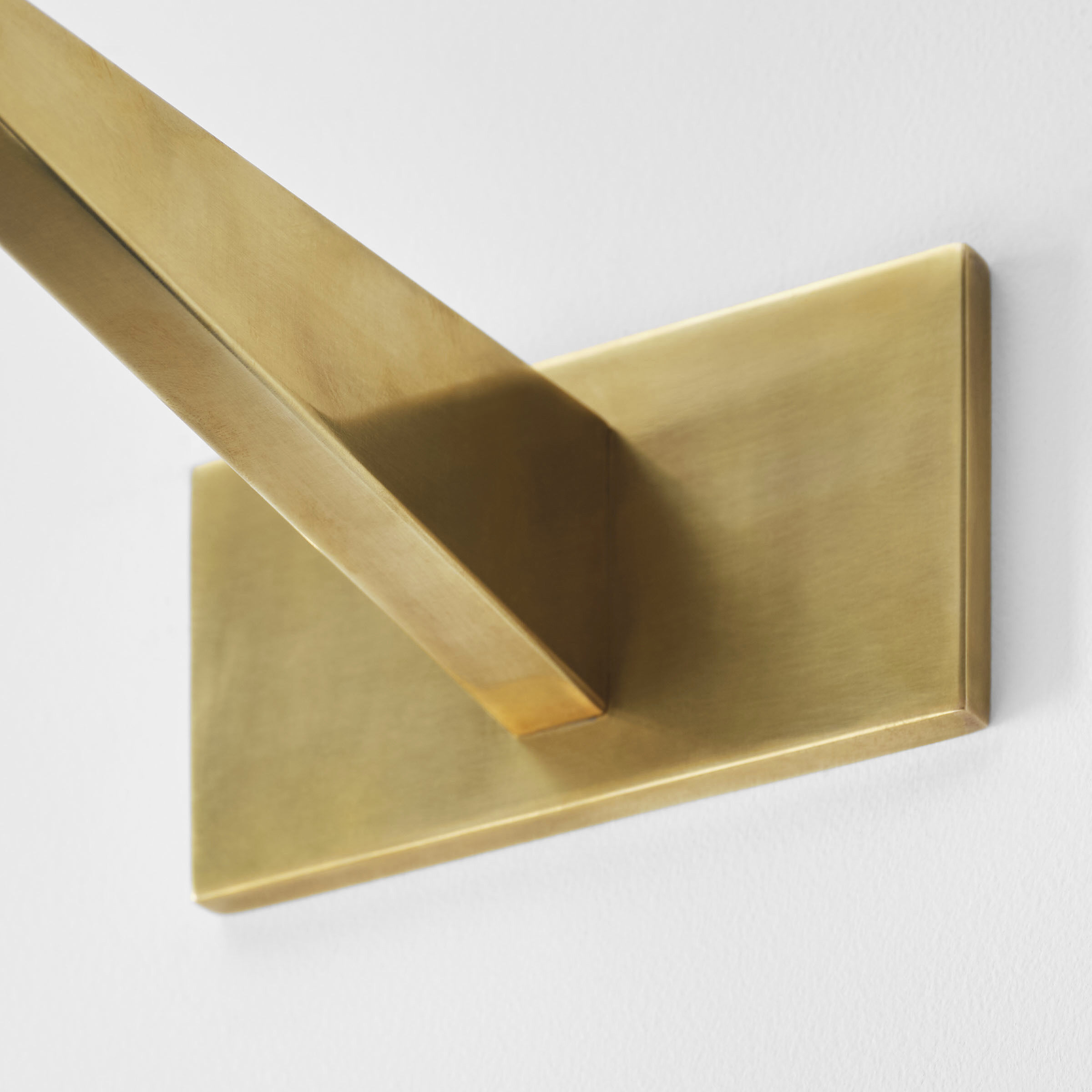 Ian K. Fowler Petrel 15 watt 18 inch Hand-Rubbed Antique Brass Picture Light Wall Light