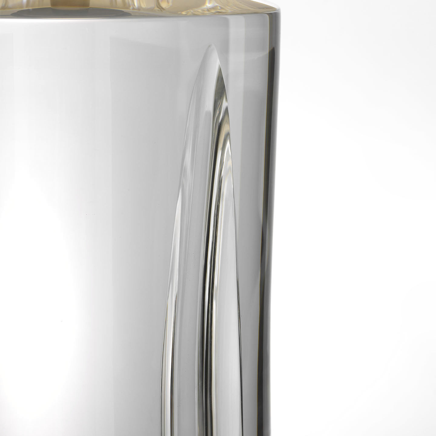 Julie Neill Figlia 27.25 inch 4.6 watt Crystal Cordless V-Cut Round Table Lamp Portable Light