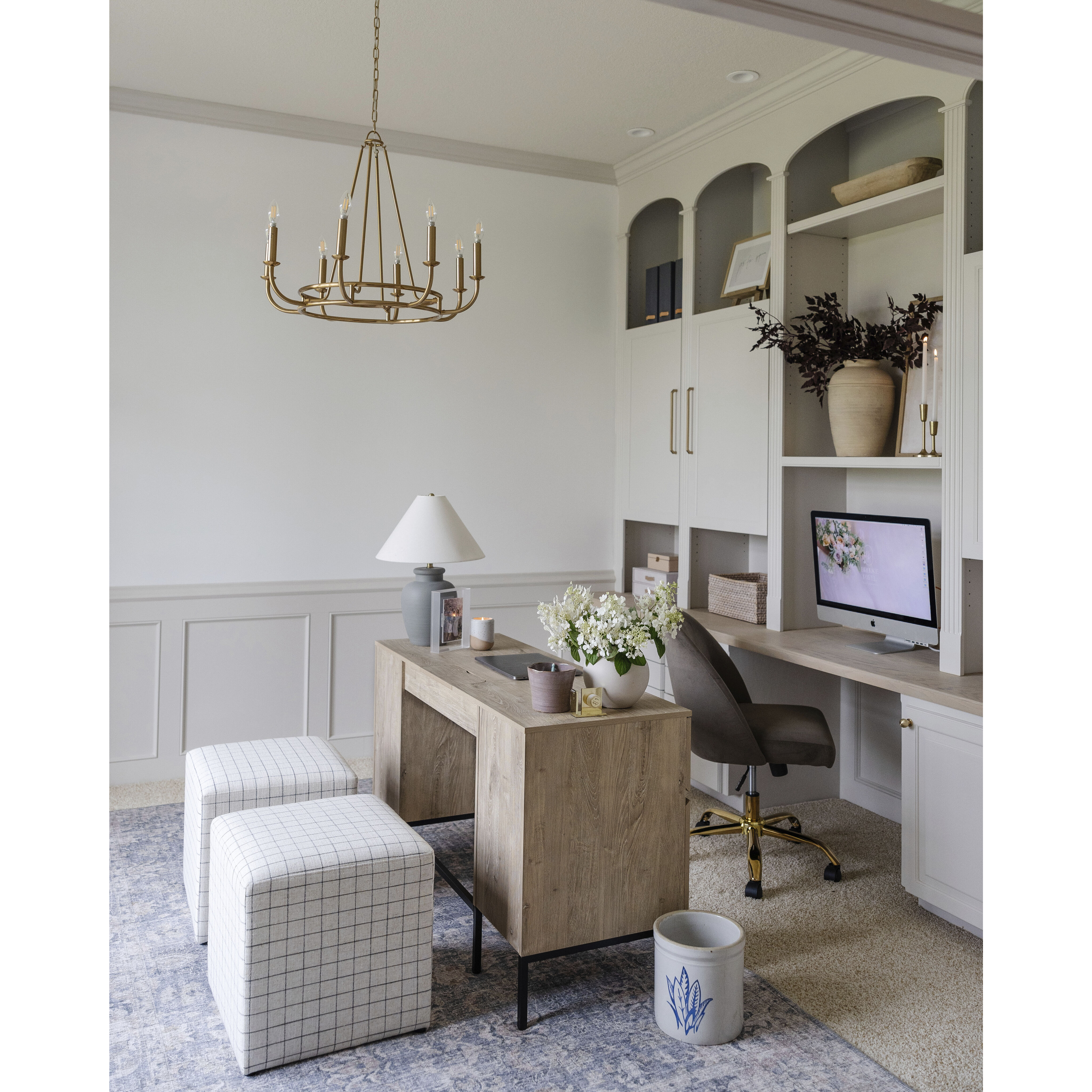 Bailey 8 Light 28 inch Aged Brass Chandelier Ceiling Light