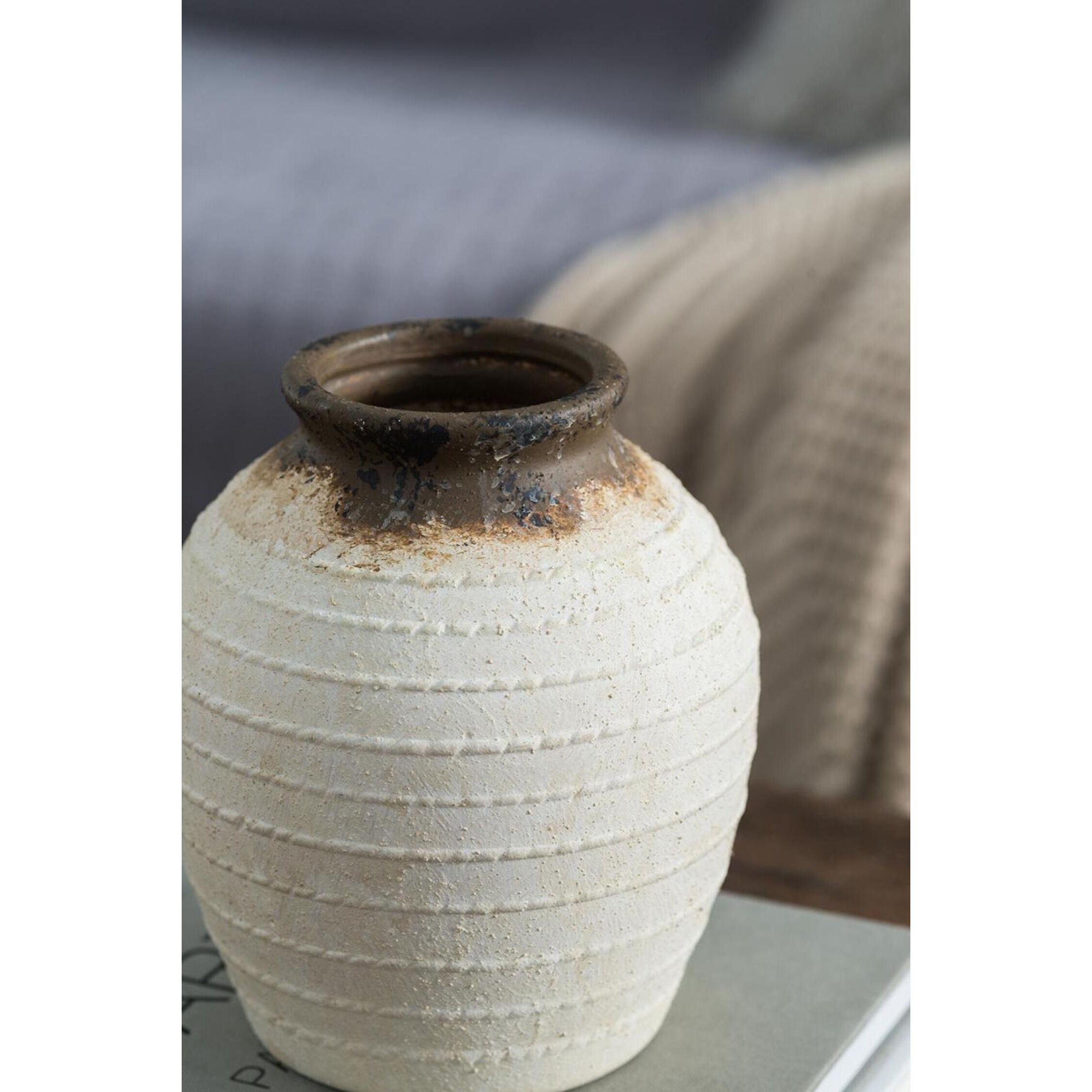 Anita 8 X 5 inch Canister