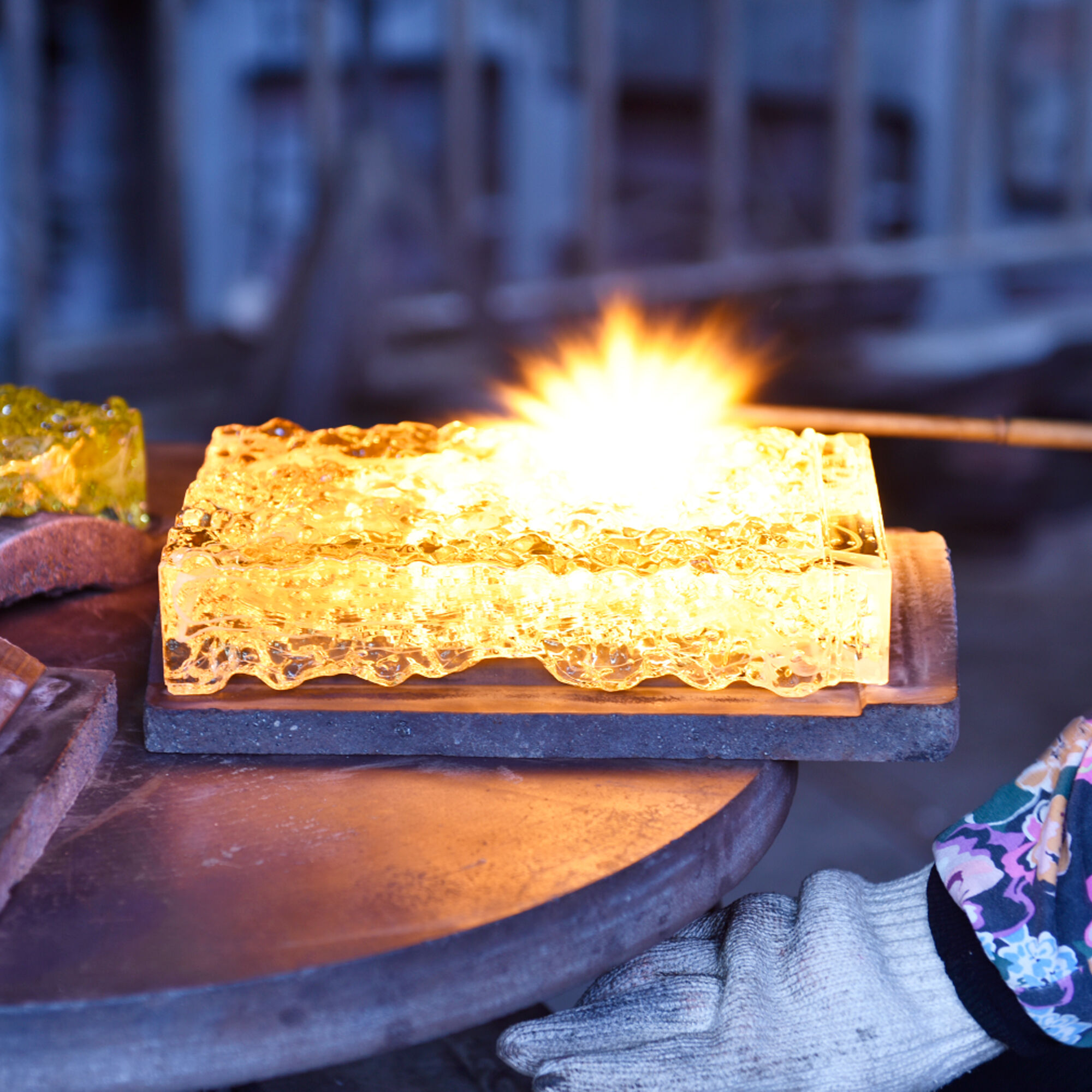 Lava LED 6 inch Black Wall Light