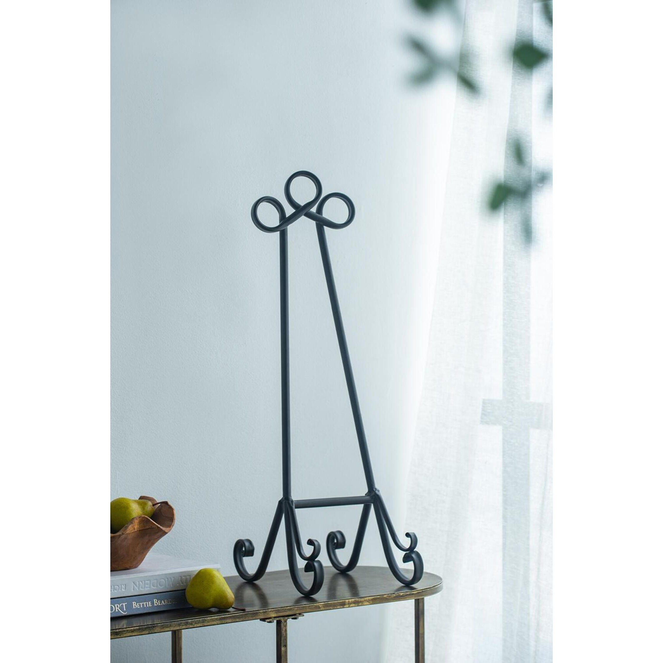 Anita Dark Bronze Plate Holder